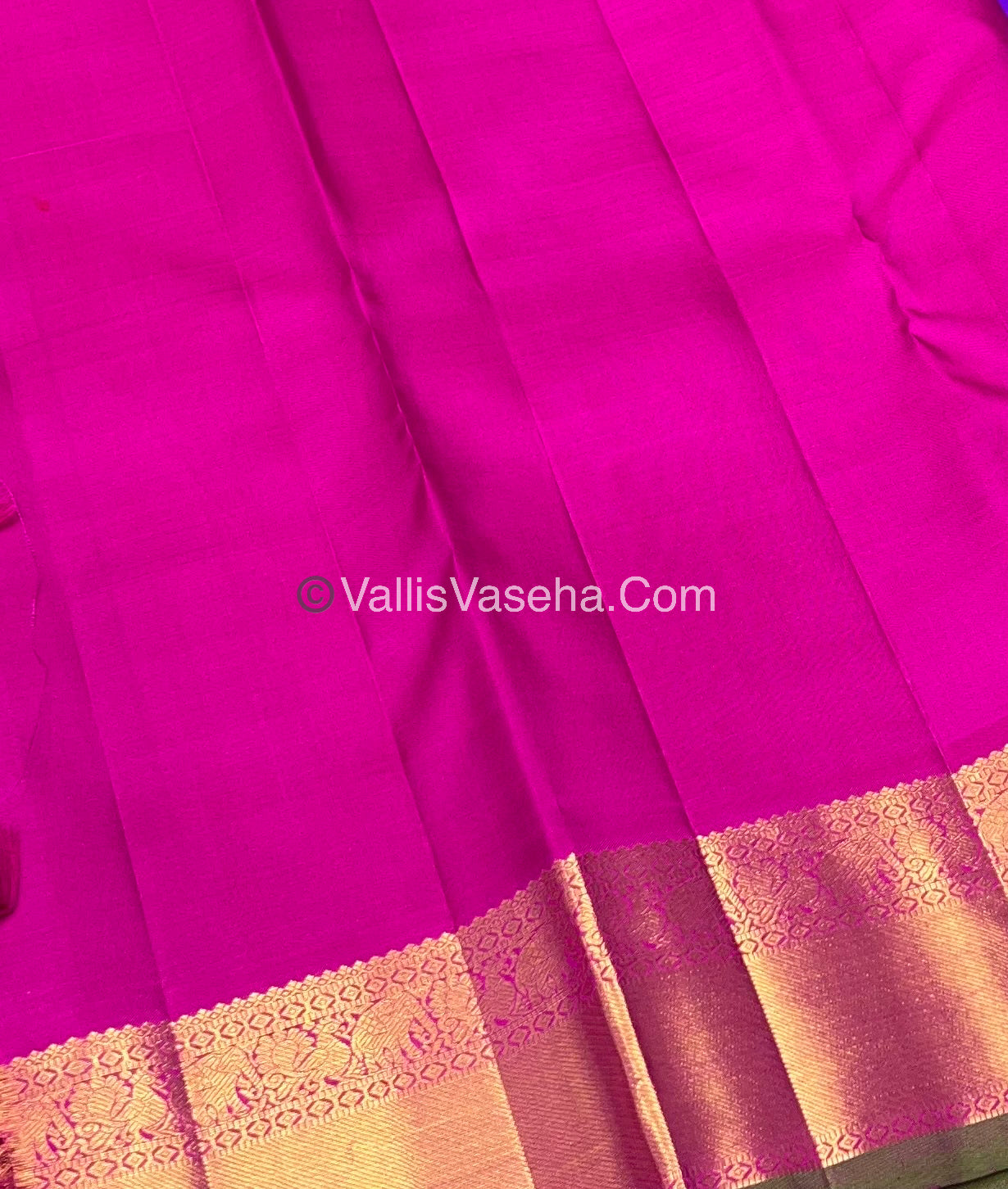 Pure Kanchipuram Silk Saree - Purple & Pink/Green Combo - VVPS014
