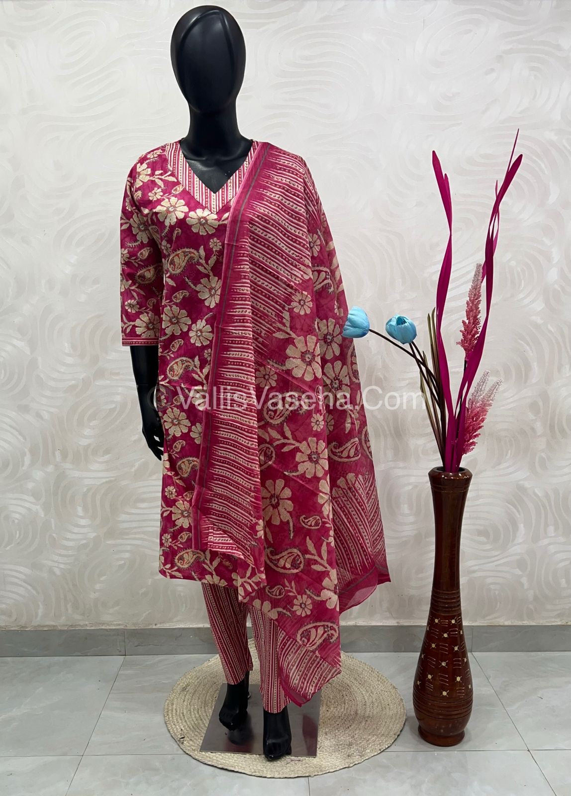 Ready Made - Salwar, Kameez & Duppatta(3pc) - Printed - VVRBS002