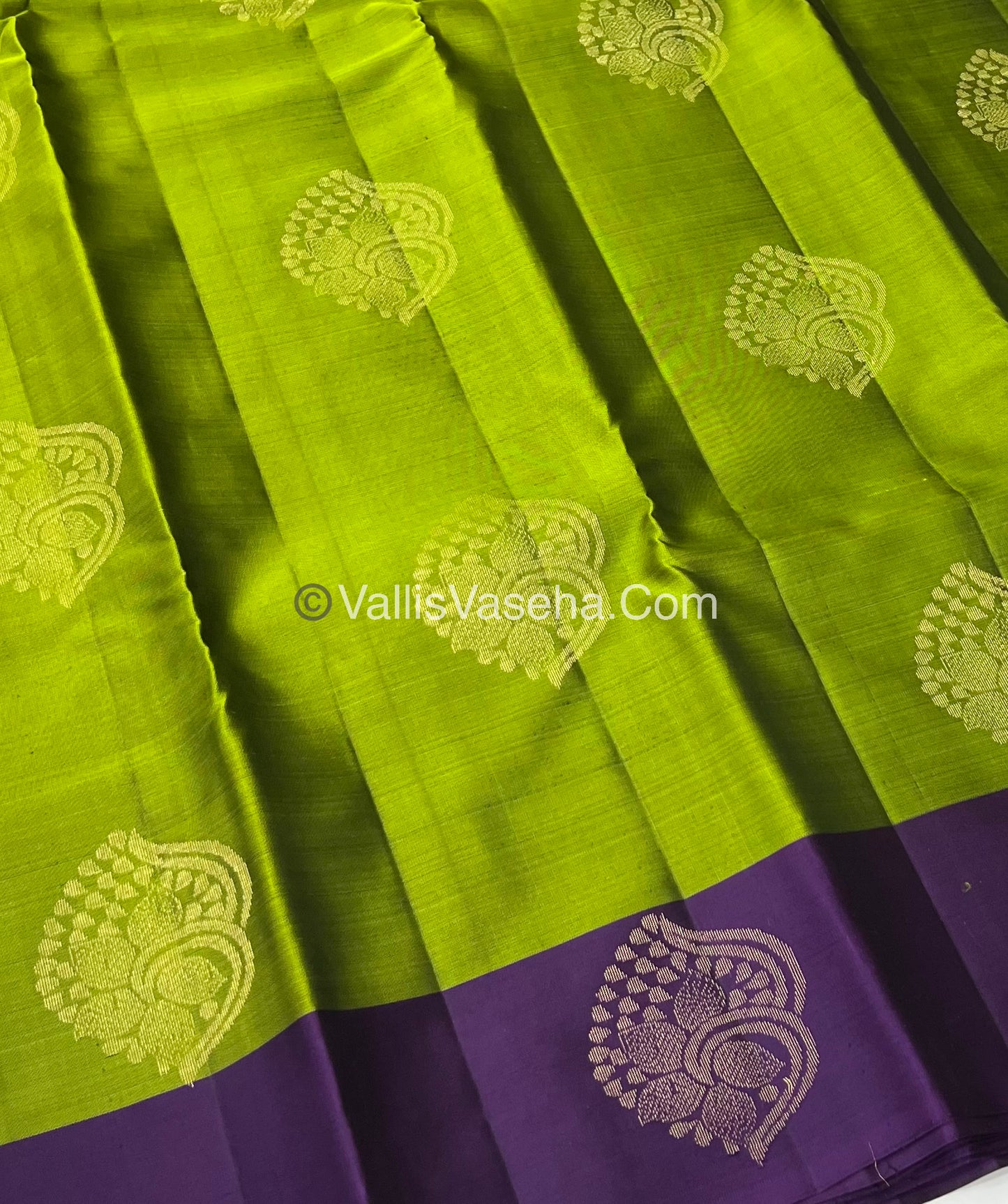 Half Mix - Pure Soft Silk Saree - VVPSS030