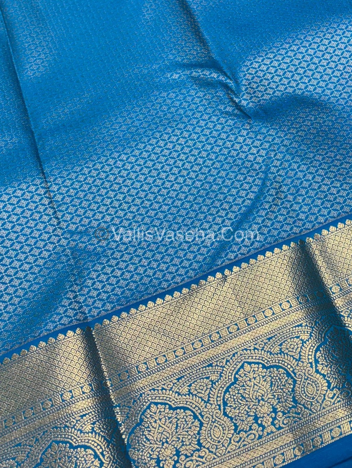 Semi Bridal Kanchipuram Silk - Green With Blue Shade - VVSBK001