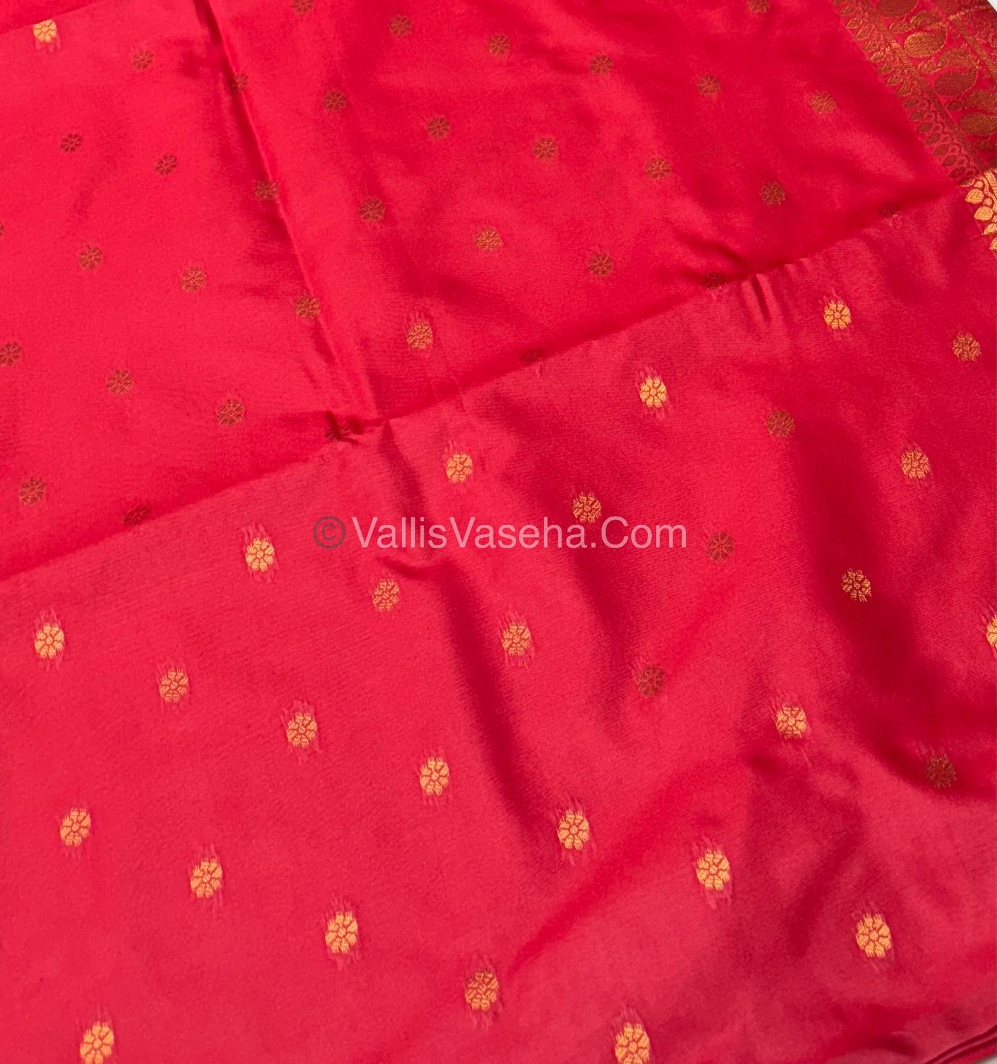 Semi Soft Silk - Borderless - Contemporary Design - Red Shade -VVSSS012