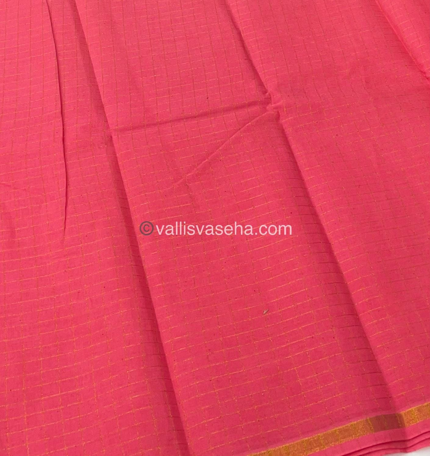 Sungudi Cotton Saree | Velthari Contrast Blouse Design - Peach with peacock Green Shade - VVSCV002