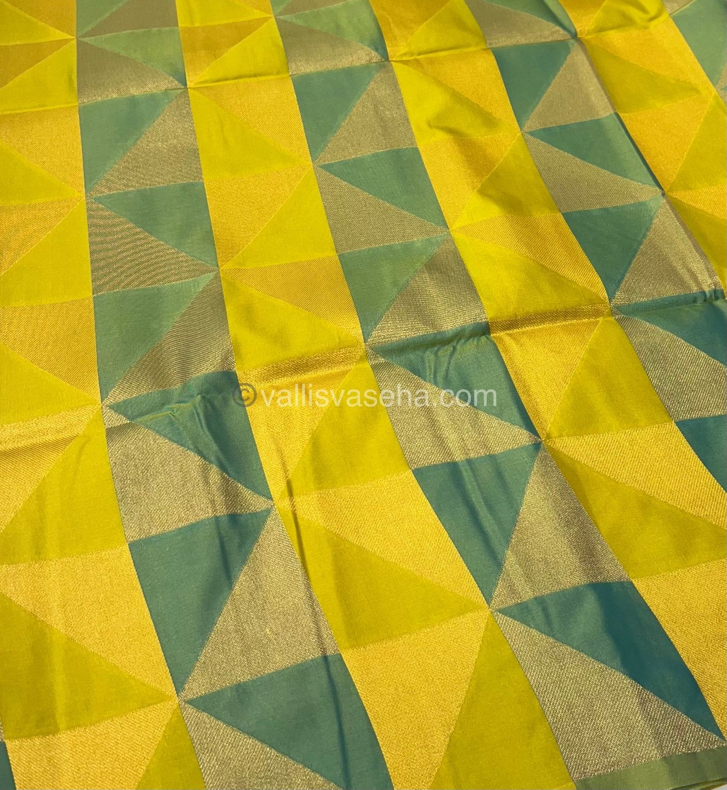 Semi Soft Silk - Multi colors - VVSSS001