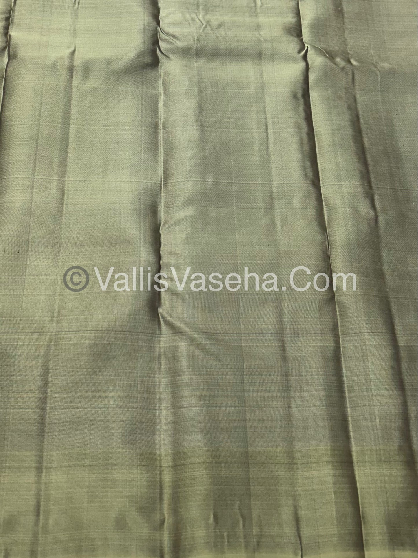 Half Mix - Pure Soft Silk Saree - VVPSS075
