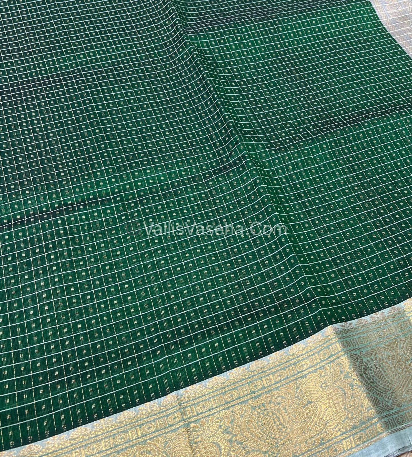 Pure Silk Cotton Saree - Green With White Shade - Lakshadeepam Design - VVPLD001