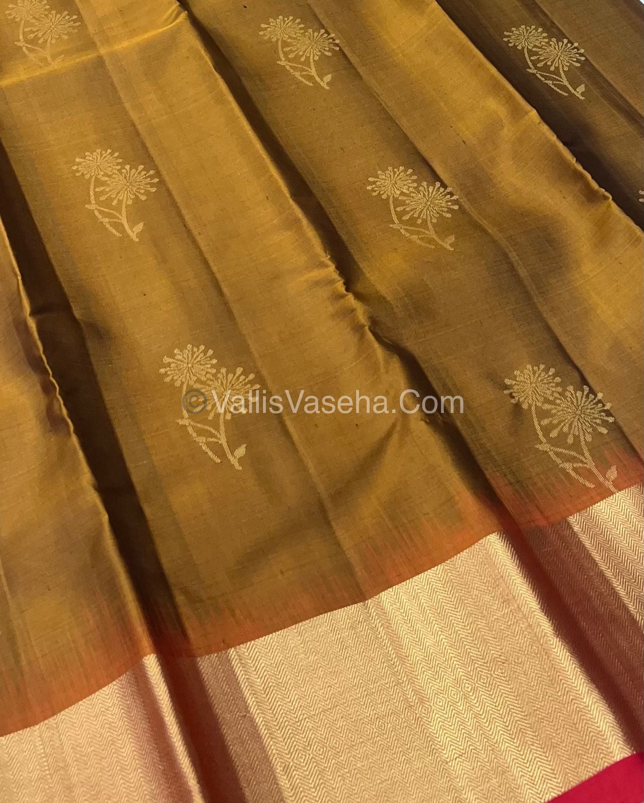 Pure Soft Silk Saree - Brownish Honey & Merunish Red Combo - VVPSS036
