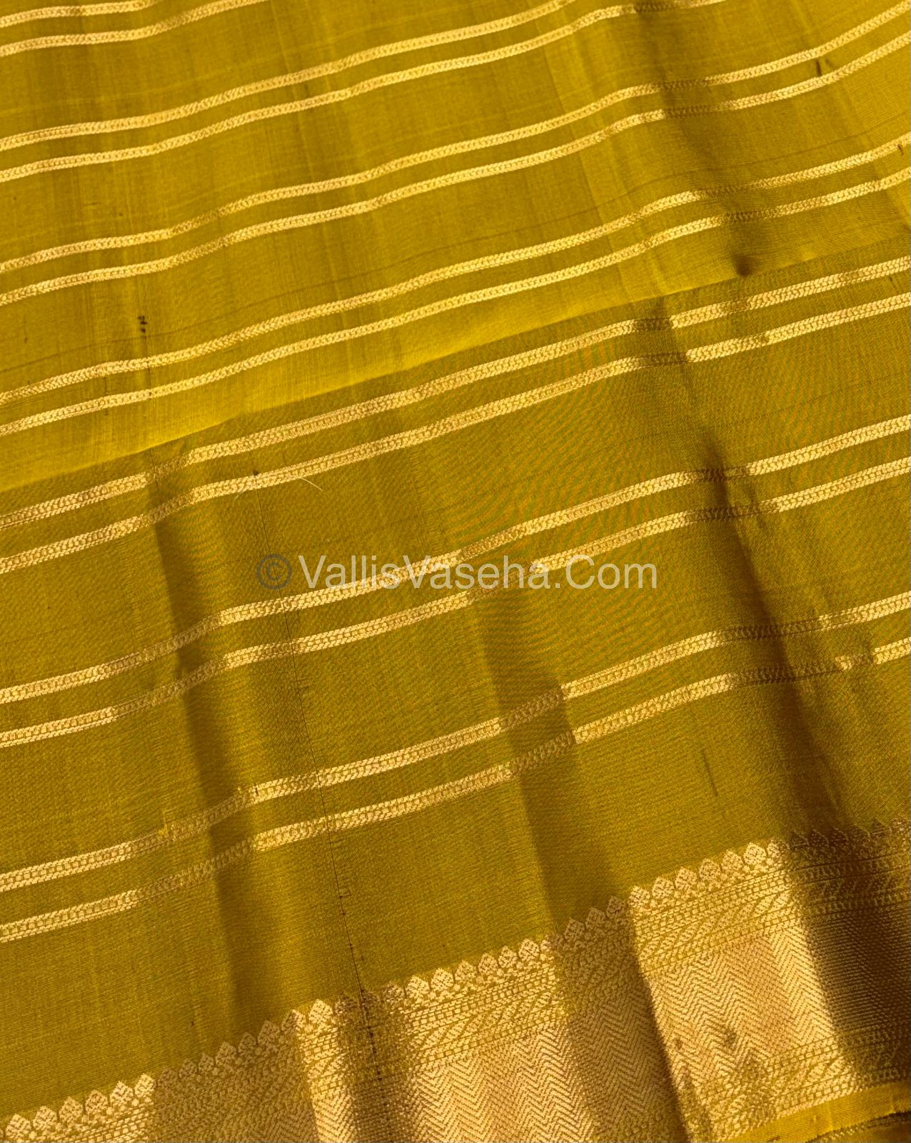 Pure Soft Silk Saree - Kanchi Border - Green & Yellow Combo - VVPSS057