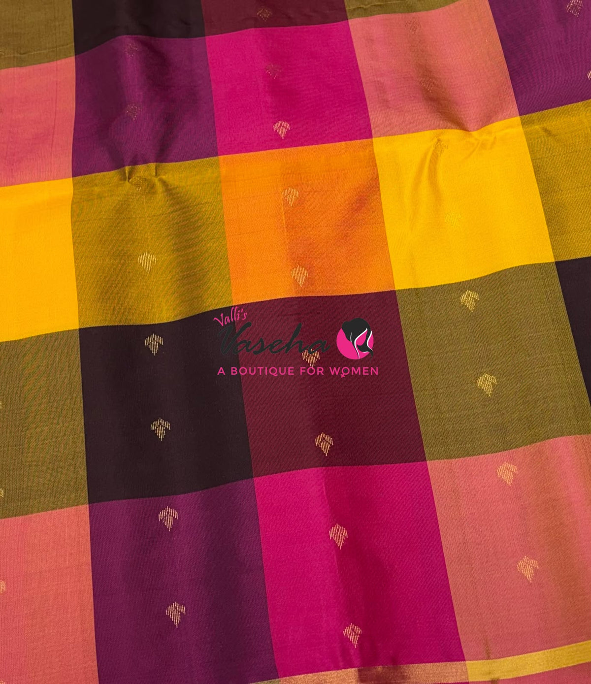 Pure Soft Silk Saree - Partly Pallu - Half & Half Saree - VVPSS088