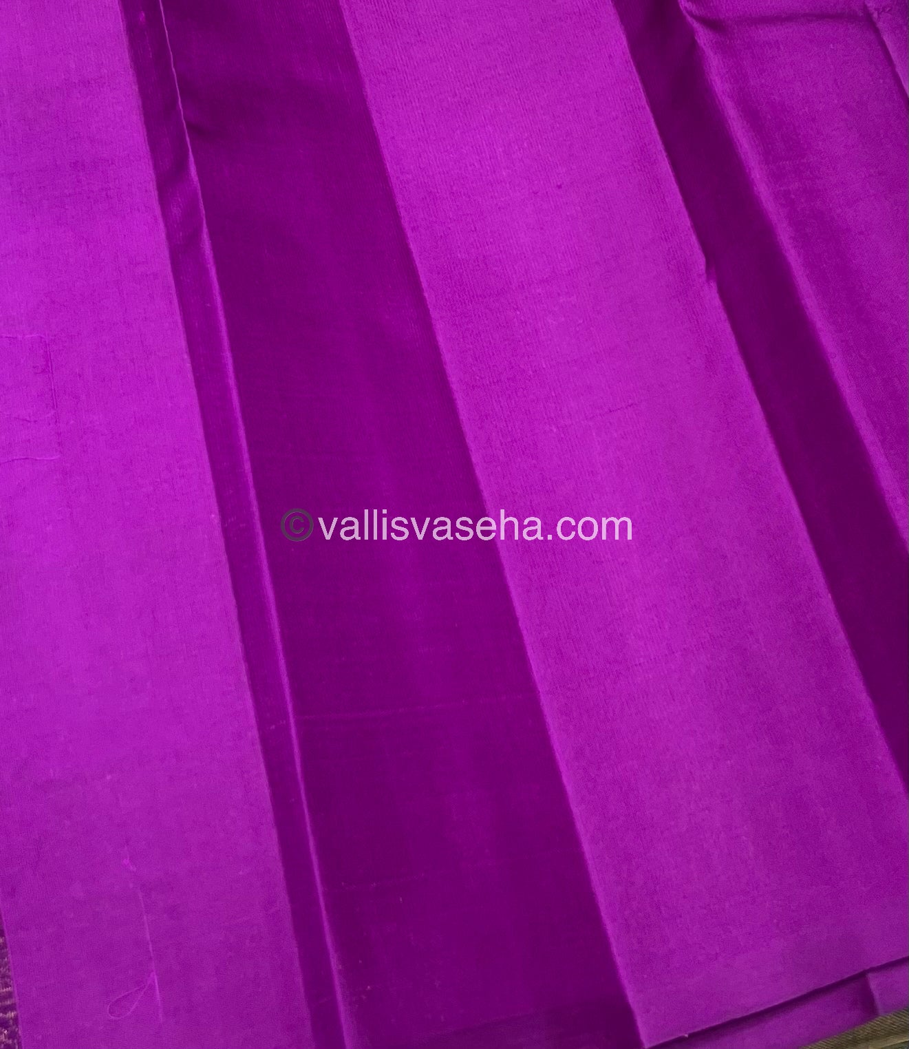 Pure Kanchipuram Silk Saree - Vaira Voosi design - Blue & Purple shade - VVPS022