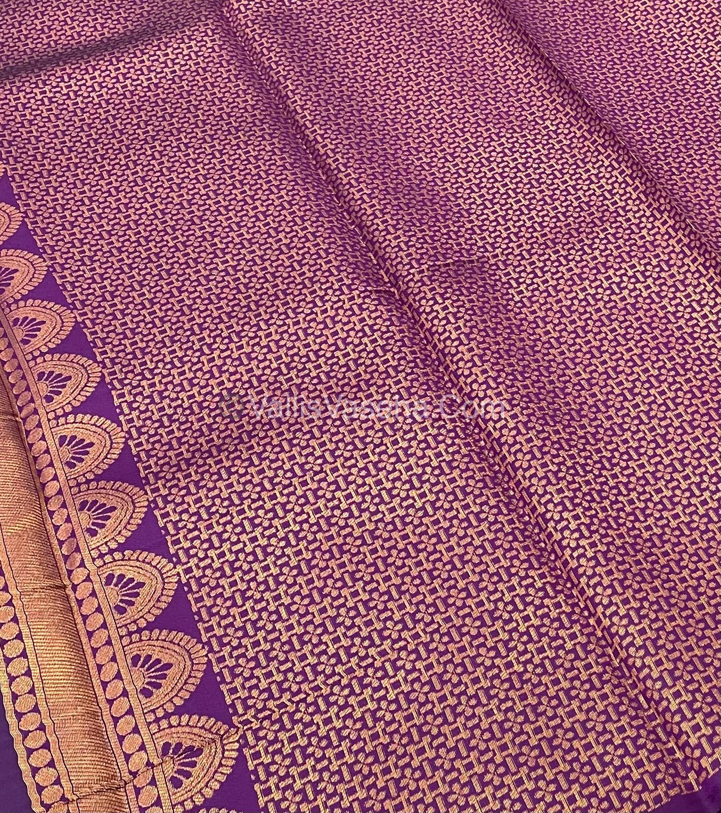 Kanchi Semi Silk - Green with Purple - VVKSS003
