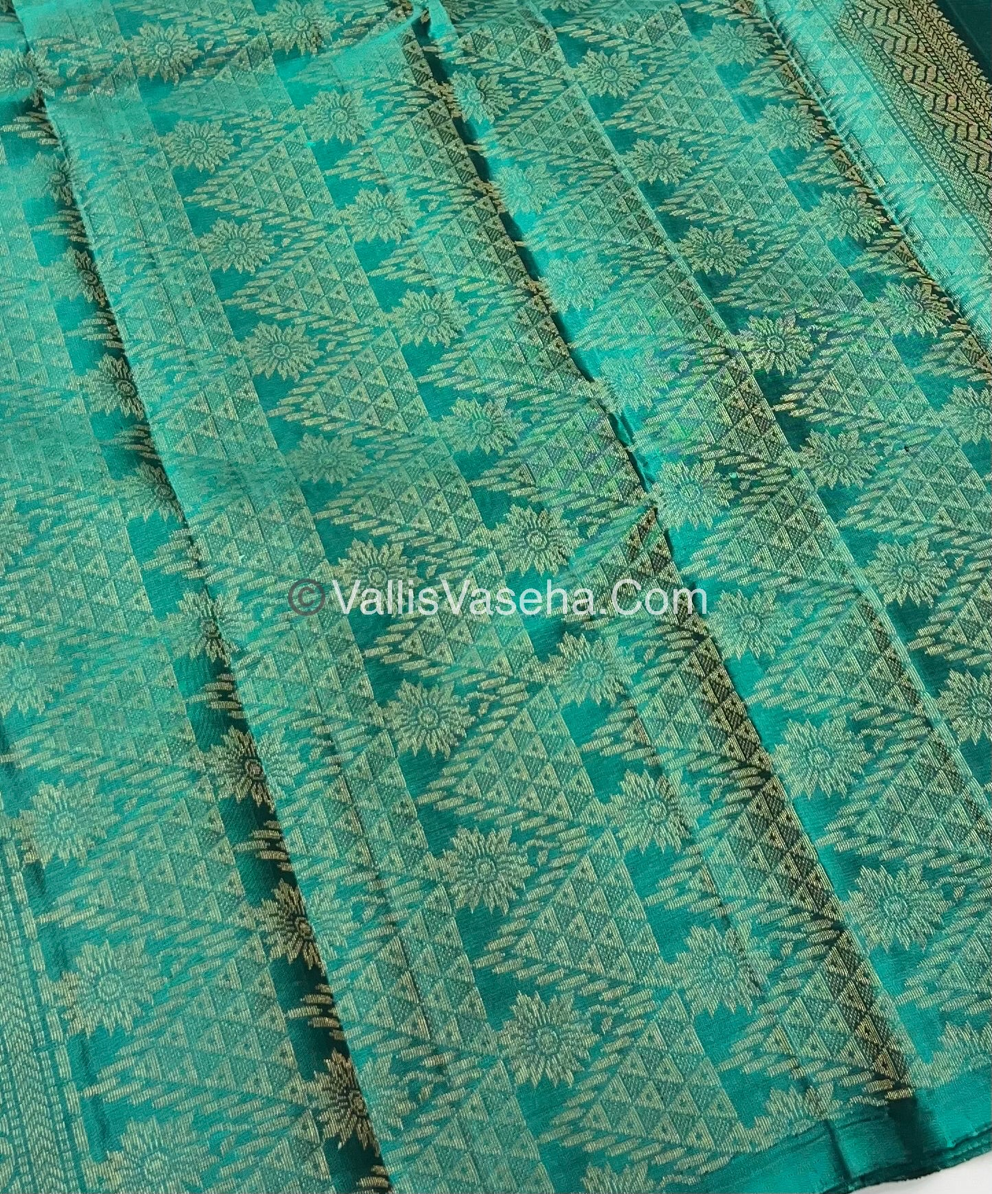 Half Mix - Pure Soft Silk Saree - VVPSS030