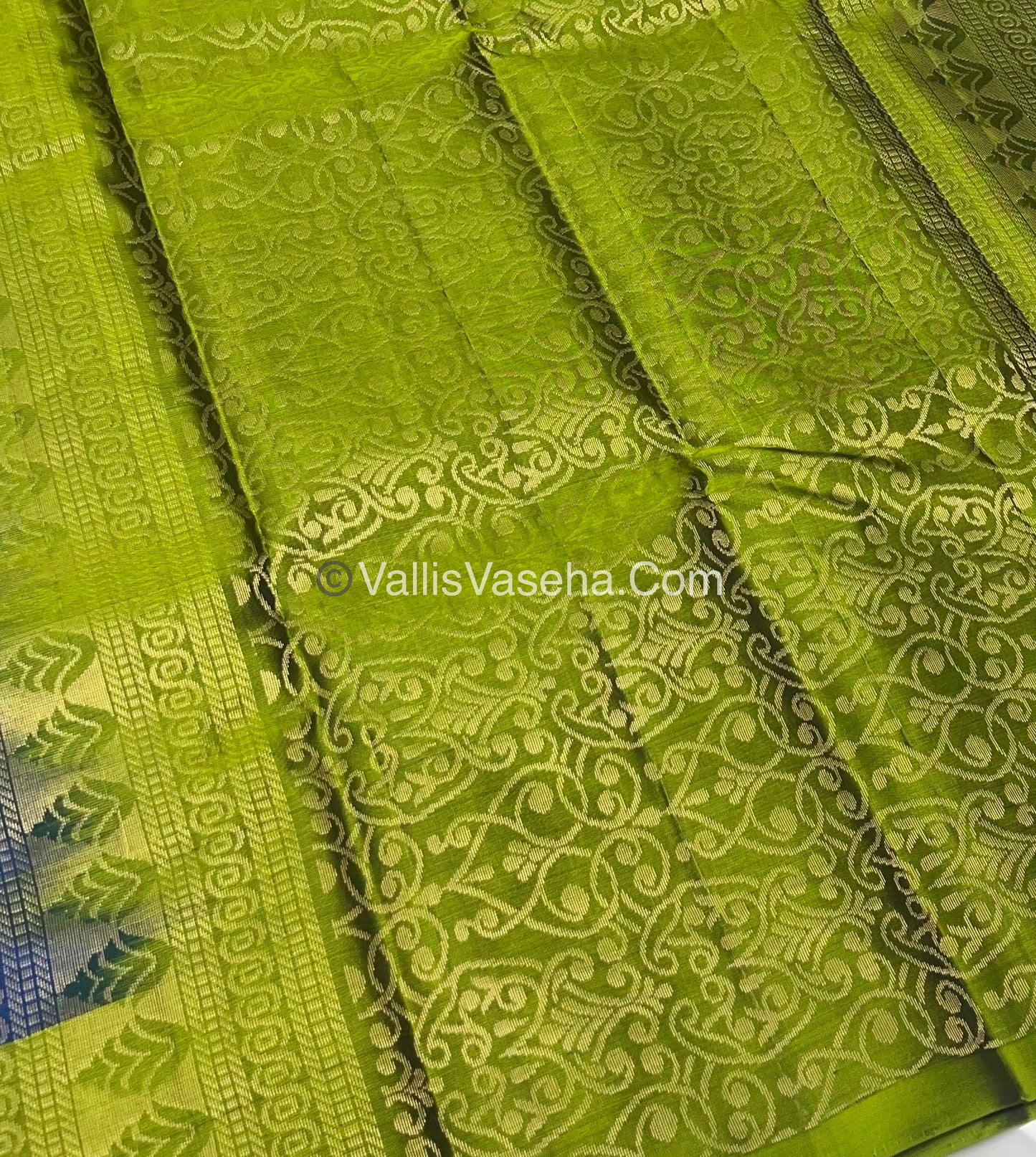 Half Mix - Pure Soft Silk Saree - VVPSS030