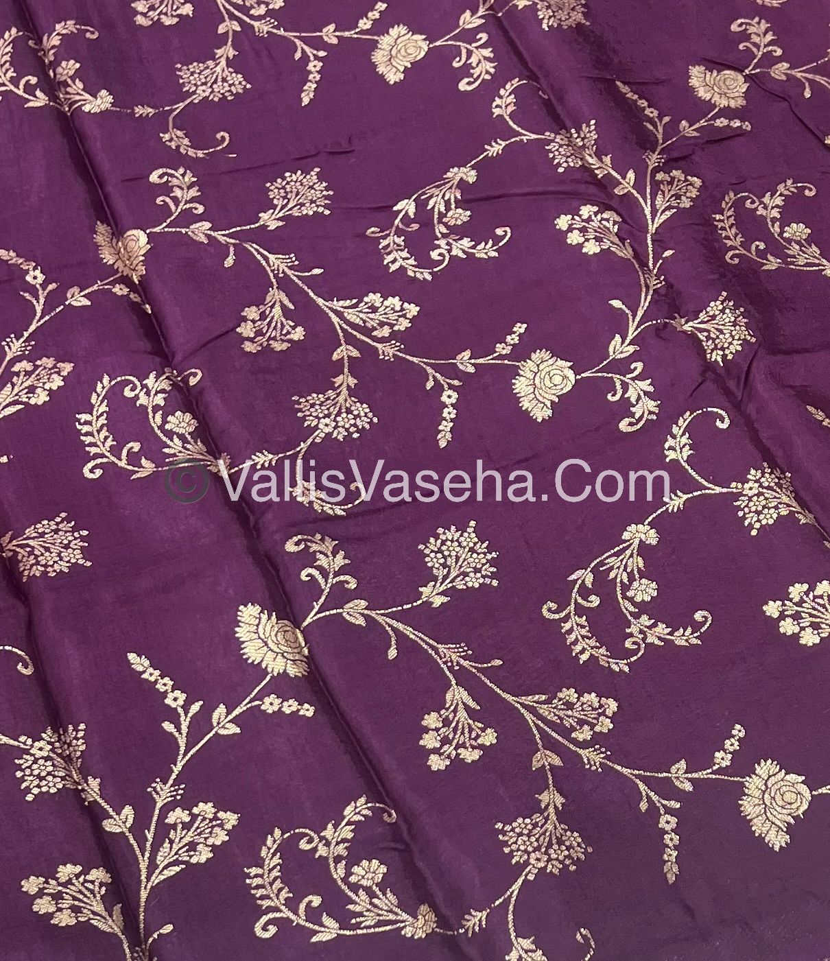 Semi Viscose / Semi Mysore Crepe Silk Variety - Embossed Design - VVSMC002
