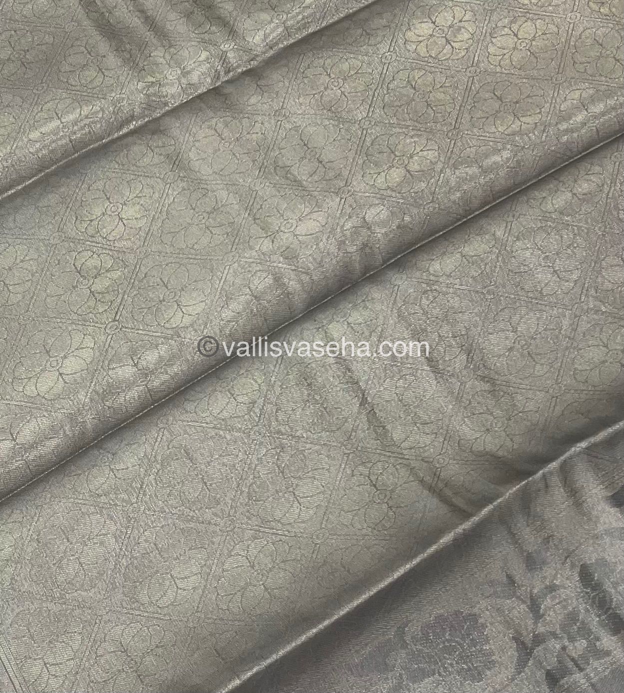 Softy Silk Saree - Happy Sale - 30% less - VVHS004