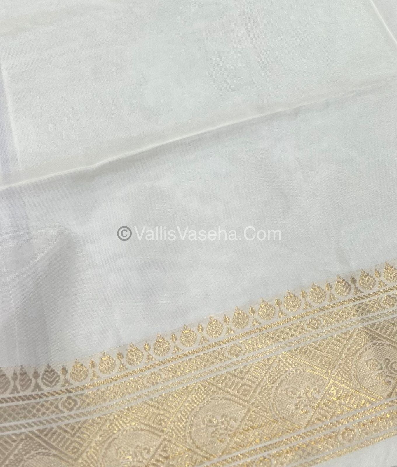 Vazhai Pattu Saree / Banana Pith - With Blouse - VVVPS001