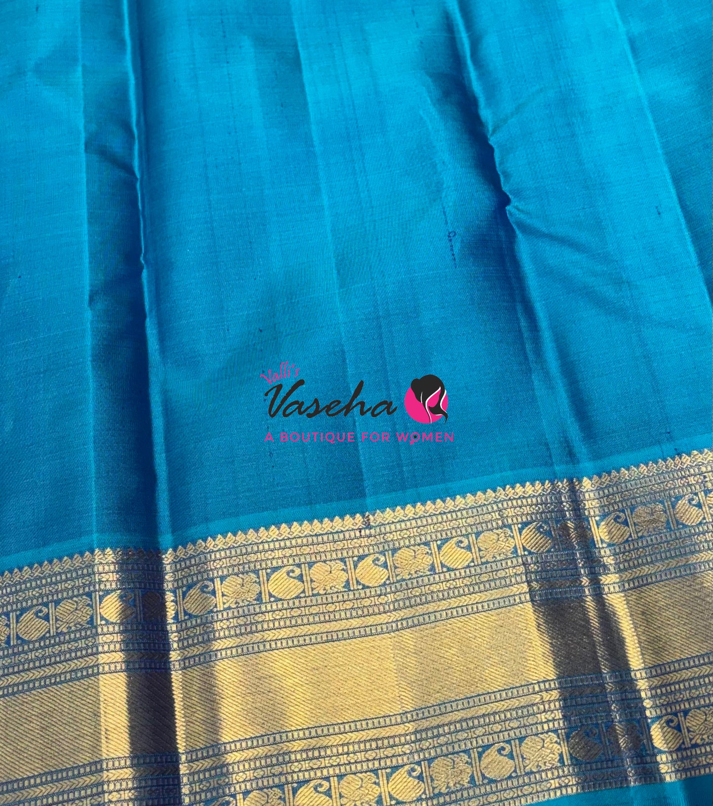 Pure Kanchipuram Silk Saree - Vairavoosi Design - Violetish Blue & Blue Combo - VVPS059
