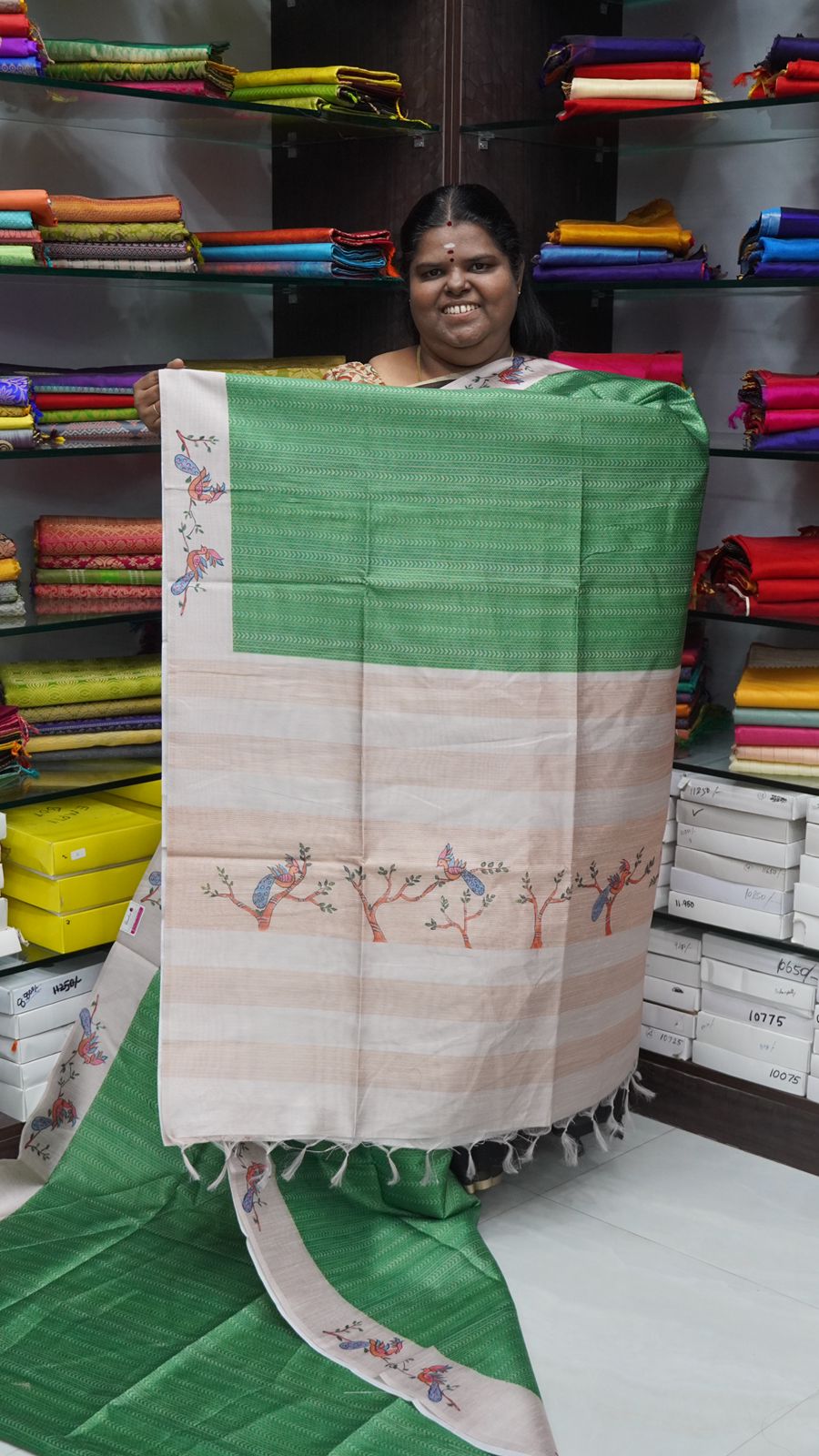 Semi Chappa Silk - Green & Cream- VVSC002