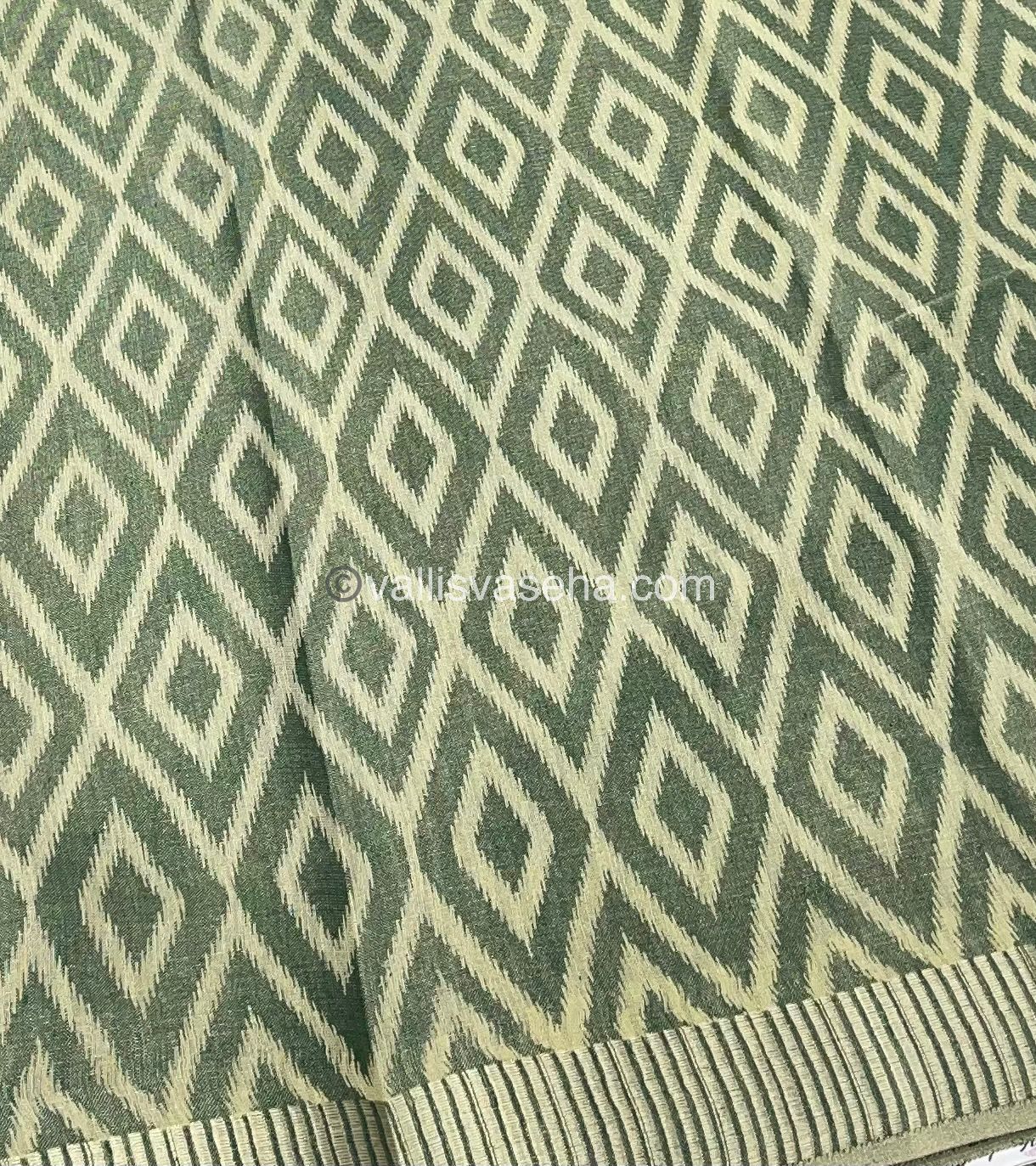 Semi Tussar Silk - Dark Green Shade - VVSTS004