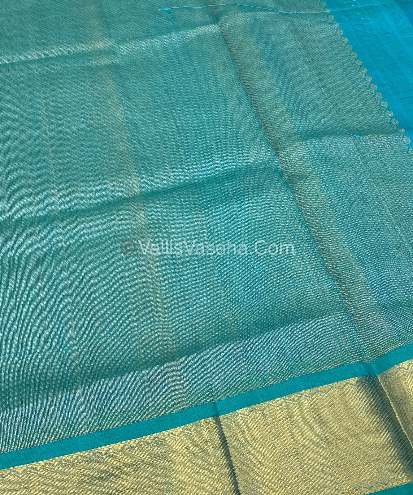 Pure Silk Cotton Saree - Mayil & Chakkaram Design - Double Tone Blue with Blue Combo - VVMC002