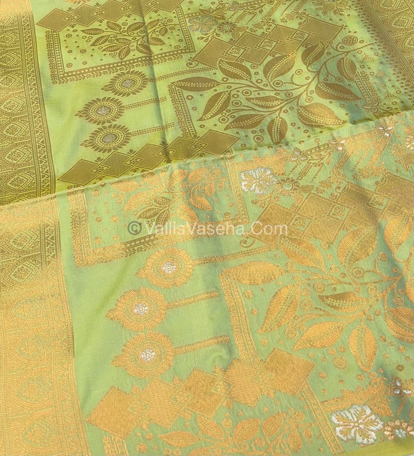 Semi Soft Silk - Border less - Light Pista Green Shade -VVSSS007