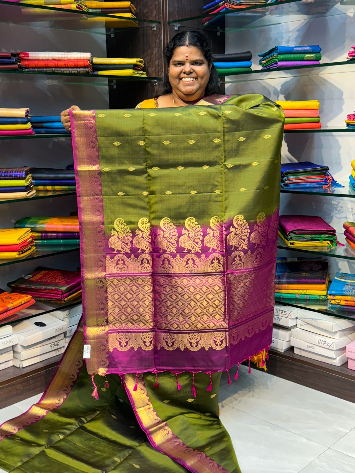 Pure Soft Silk Saree - Kanchi border - Mehendi Green with Purplish Pink Combo - VVPSS015