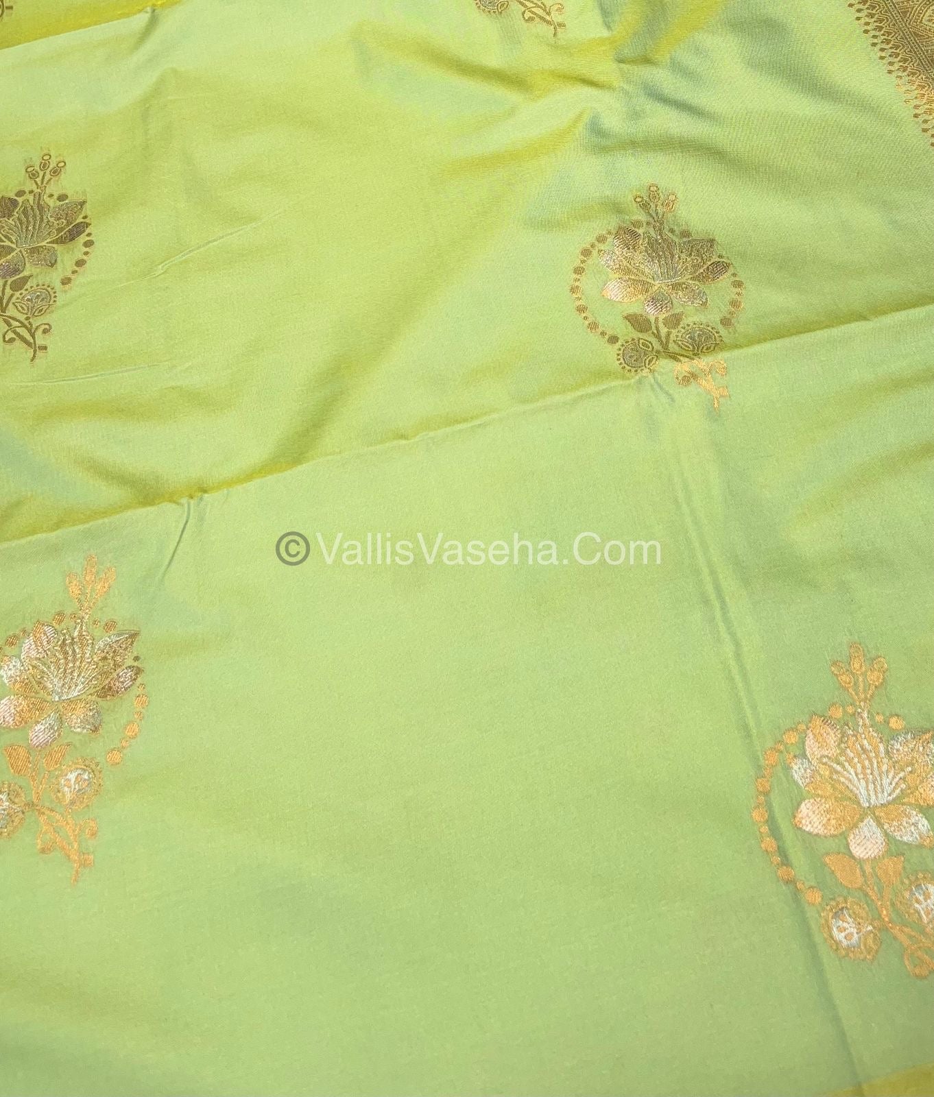 Semi Soft Silk - Border less - Light Pista Green Shade -VVSSS007