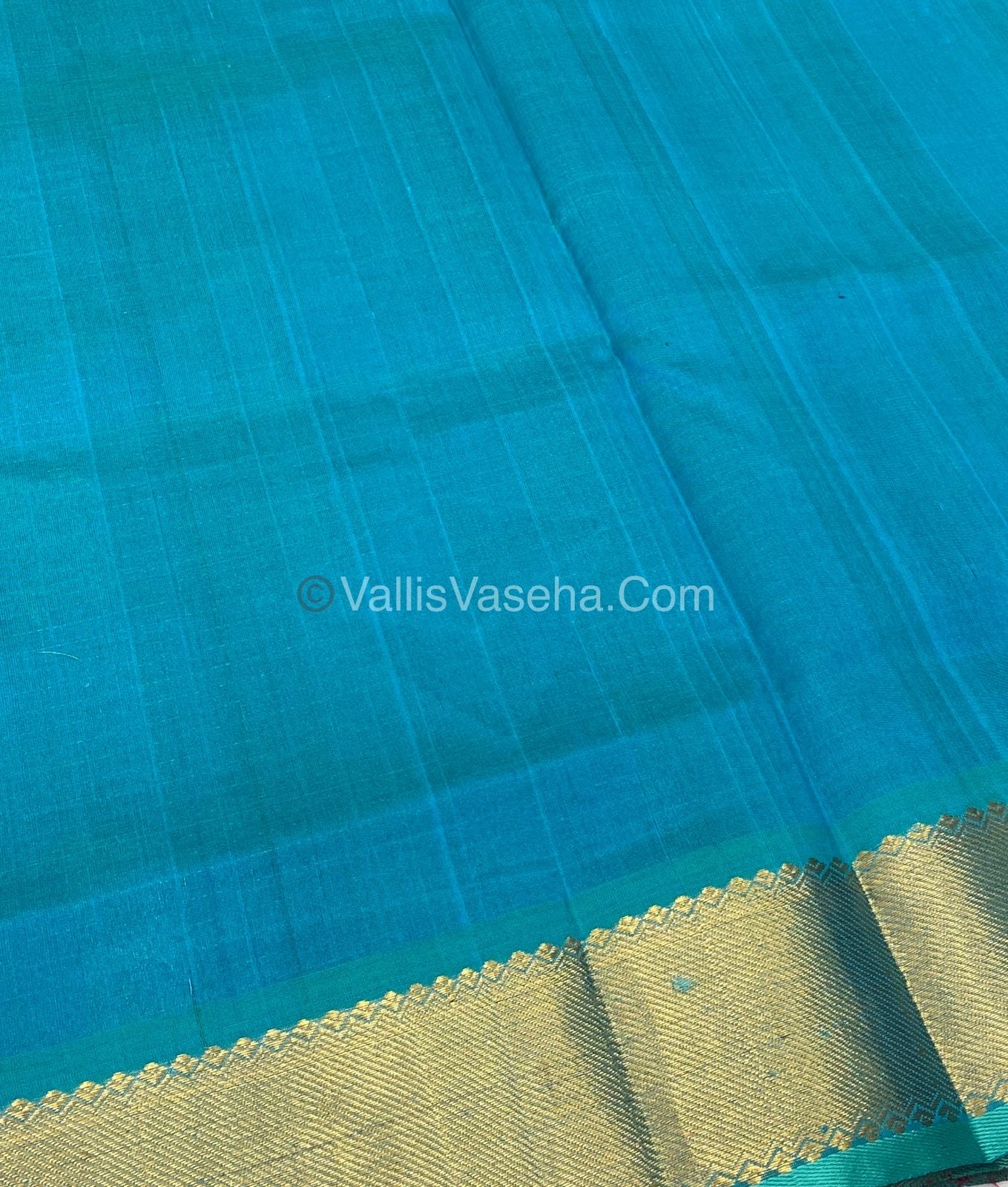 Pure Silk Cotton Saree - Mayil & Chakkaram Design - Maroon with Turquoise Blue - VVMC002
