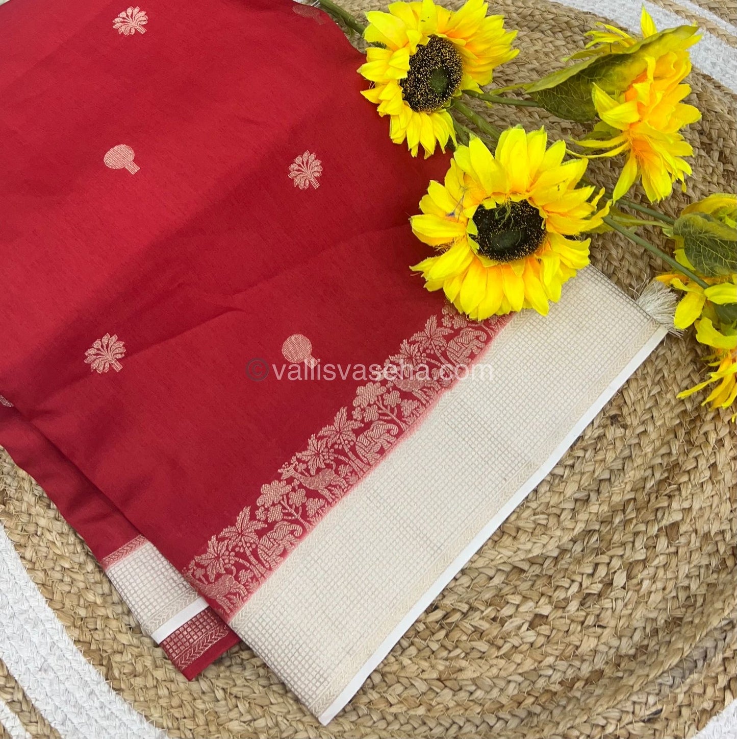 Russian Viscose - Premium Viscose Saree - VVRVS001