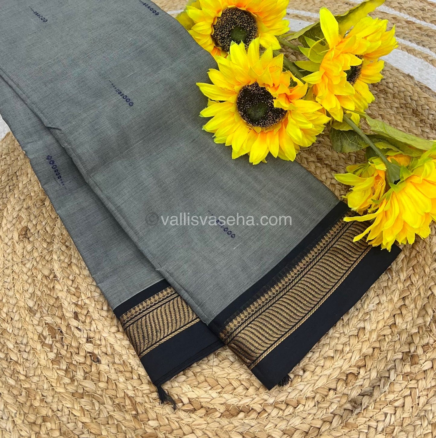 Kanchi Cotton Saree - Butta Design VVKCS008