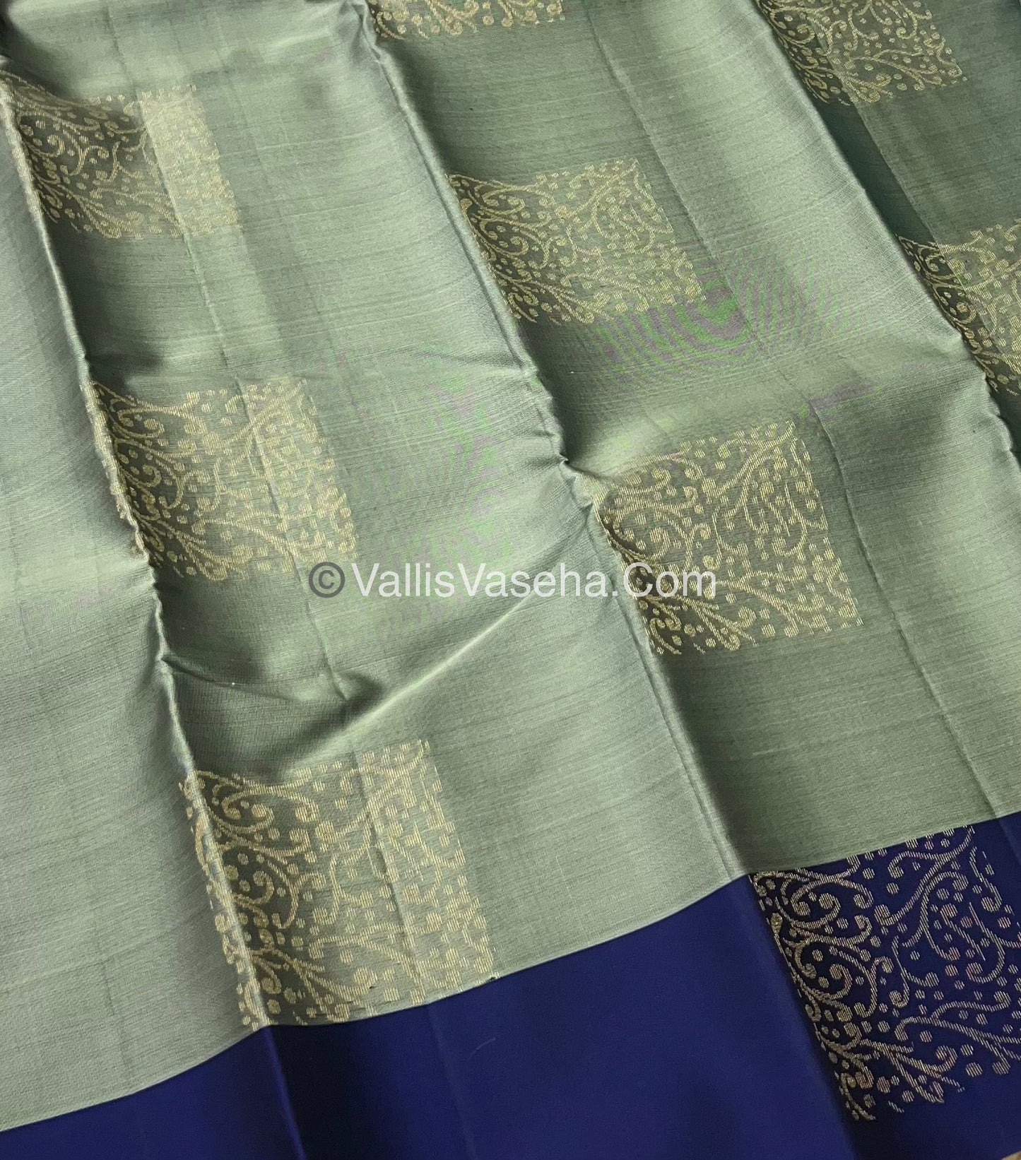 Half Mix - Pure Soft Silk Saree - VVPSS030