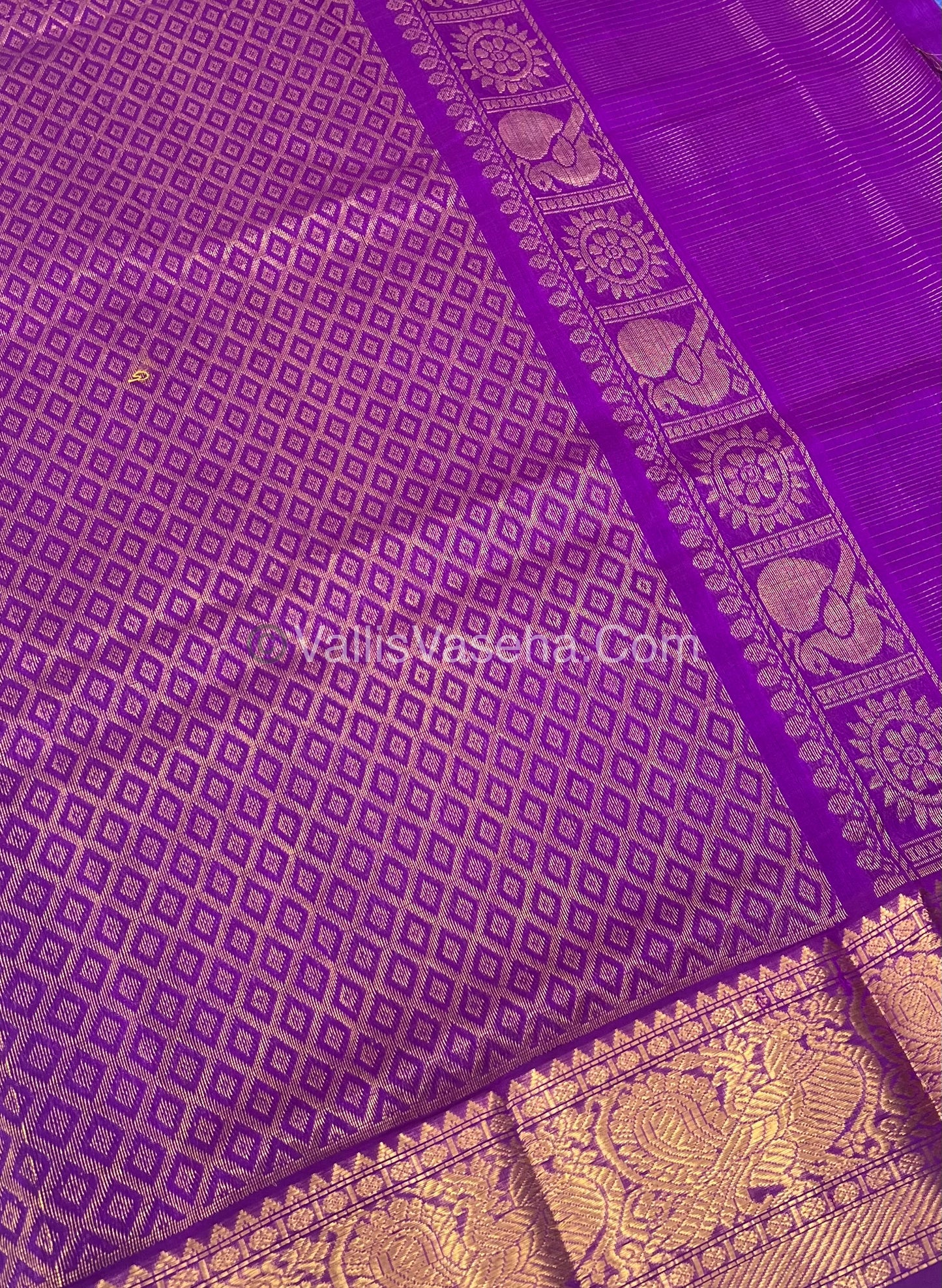 Pure Silk Cotton Saree - Vairavoosi checks - Mayil & Chakkaram - VVMCV002