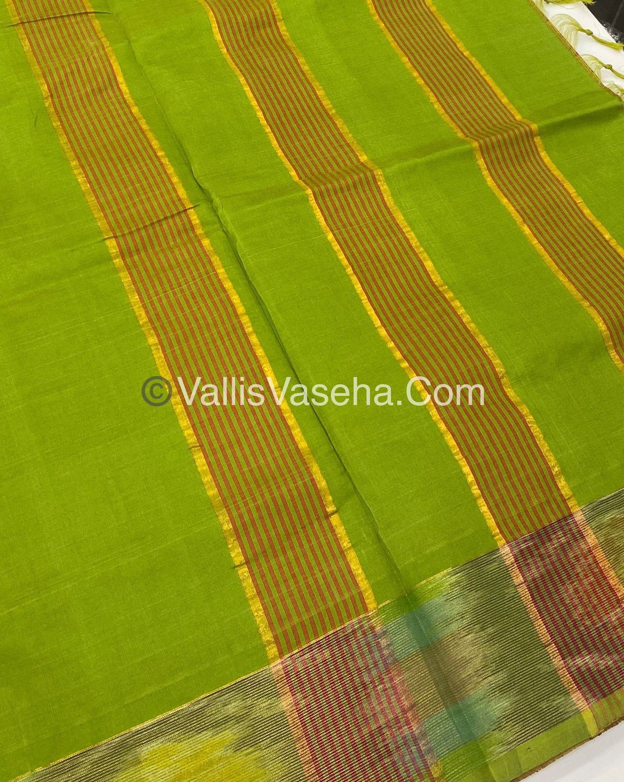 Semi Silk Cotton Saree - Red & Green - VVSSC001