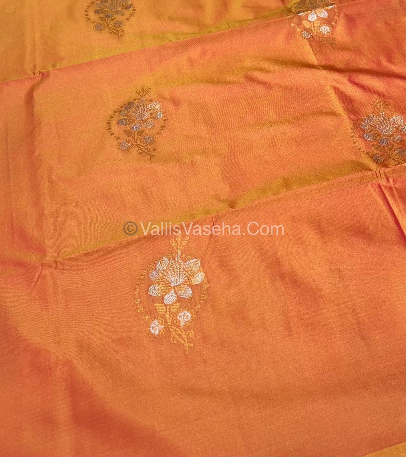 Semi Soft Silk - Border less - Double tone Orangish Gold Shade -VVSSS007