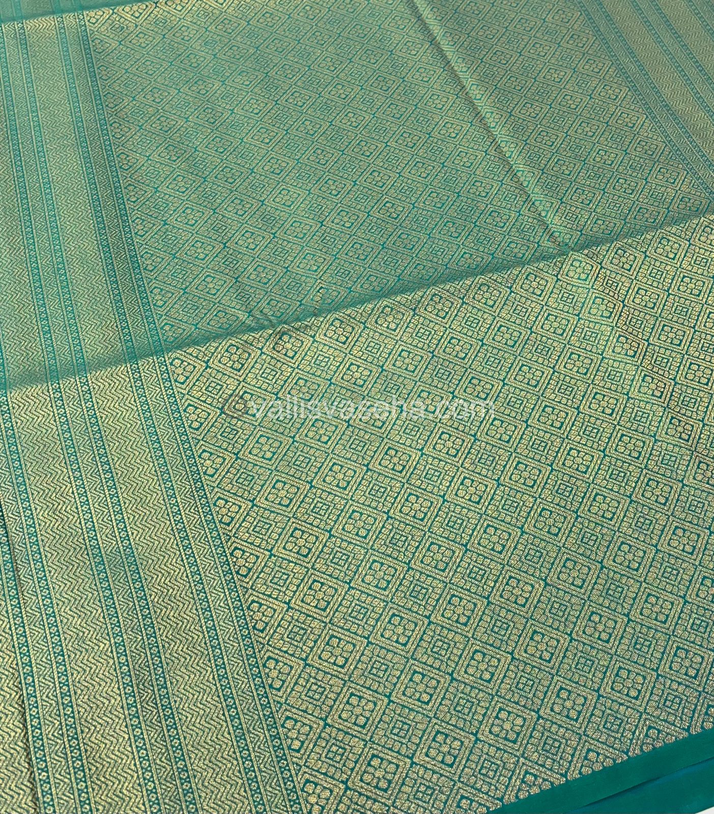 Semi Soft Silk - Green Multi colors - VVSSS001