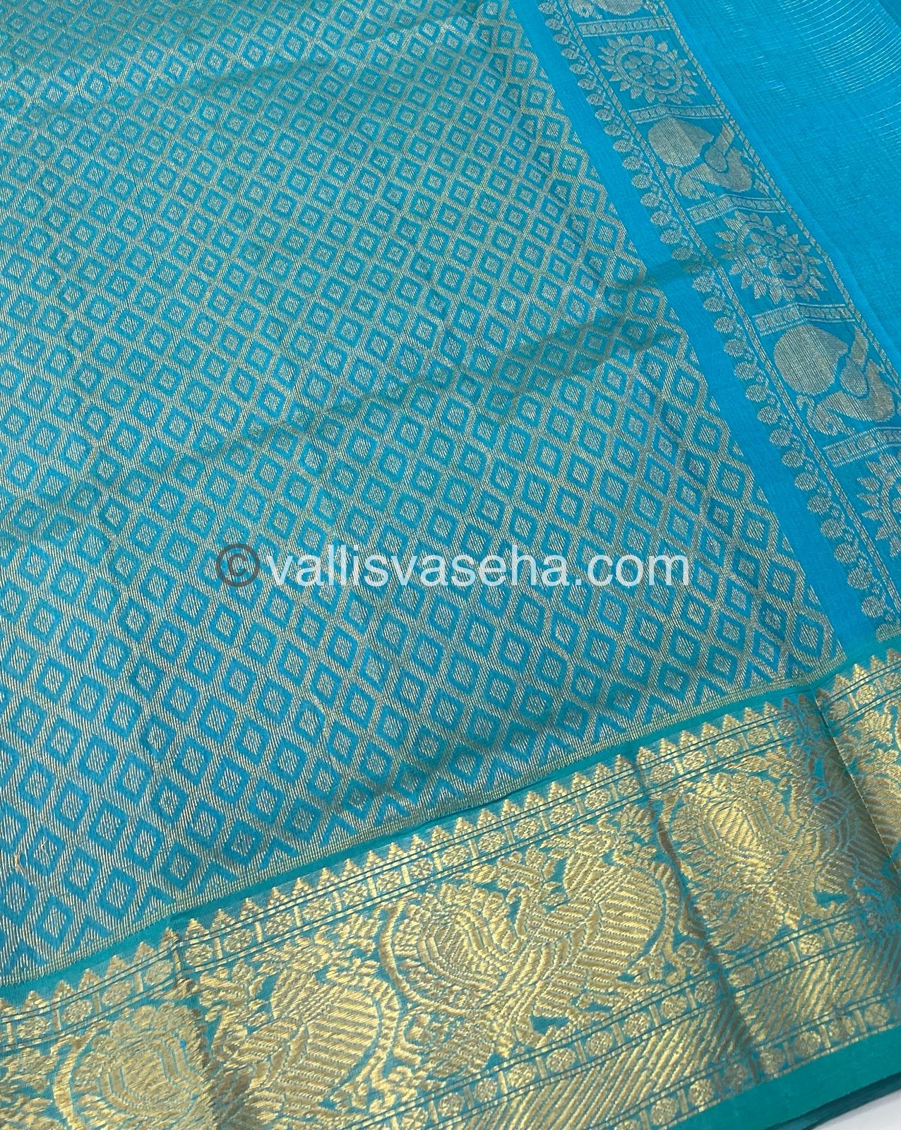 Pure Silk Cotton Saree - Vairavoosi checks - Mayil & Chakkaram - VVMCV002