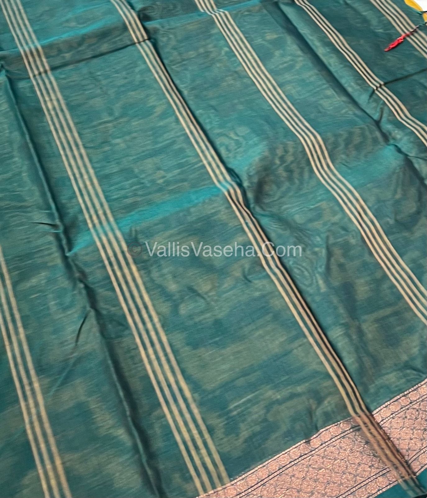 Dhaka Cotton Saree - VVDCS001