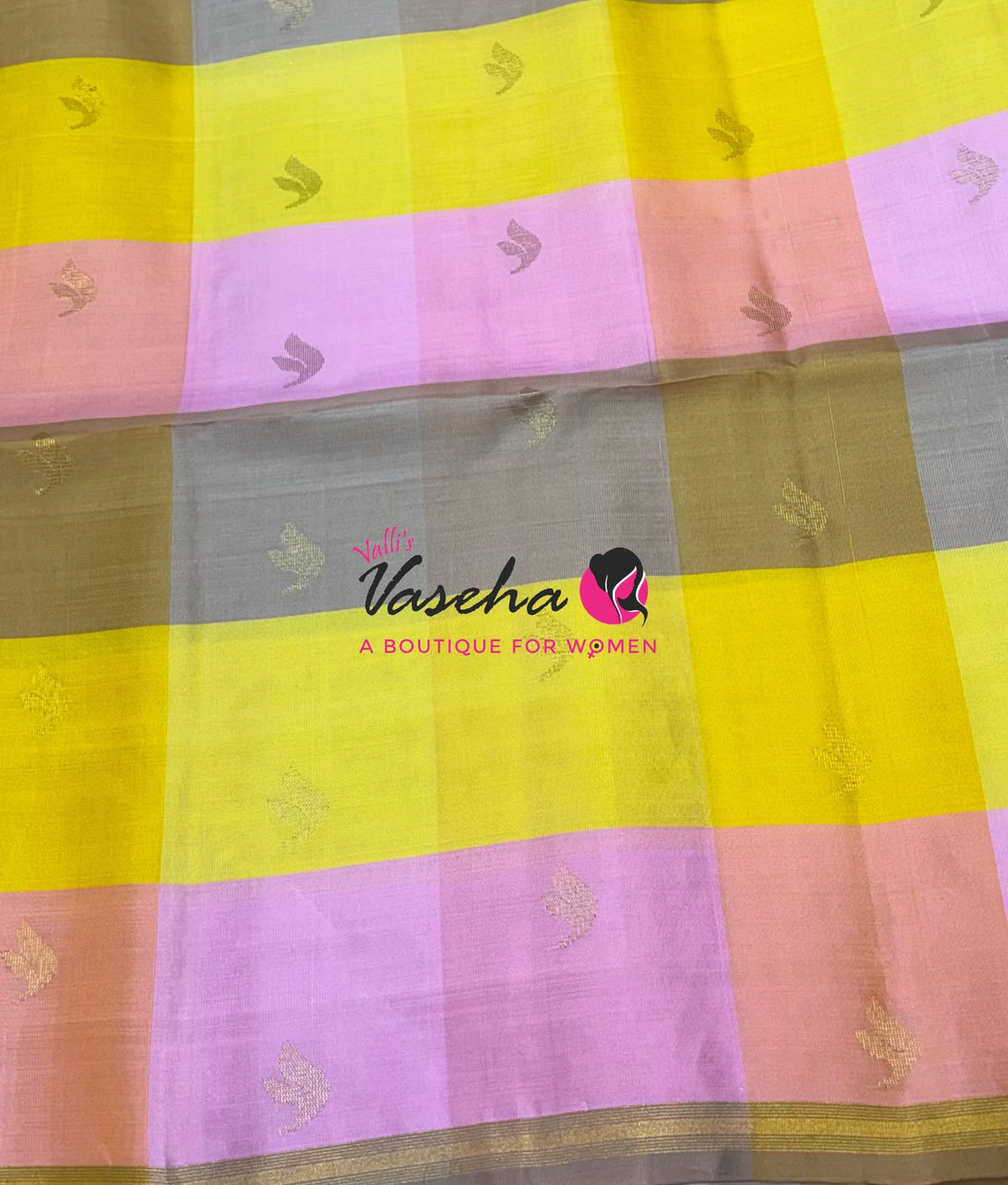 Pure Soft Silk Saree - Partly Pallu - Half & Half Saree - VVPSS088
