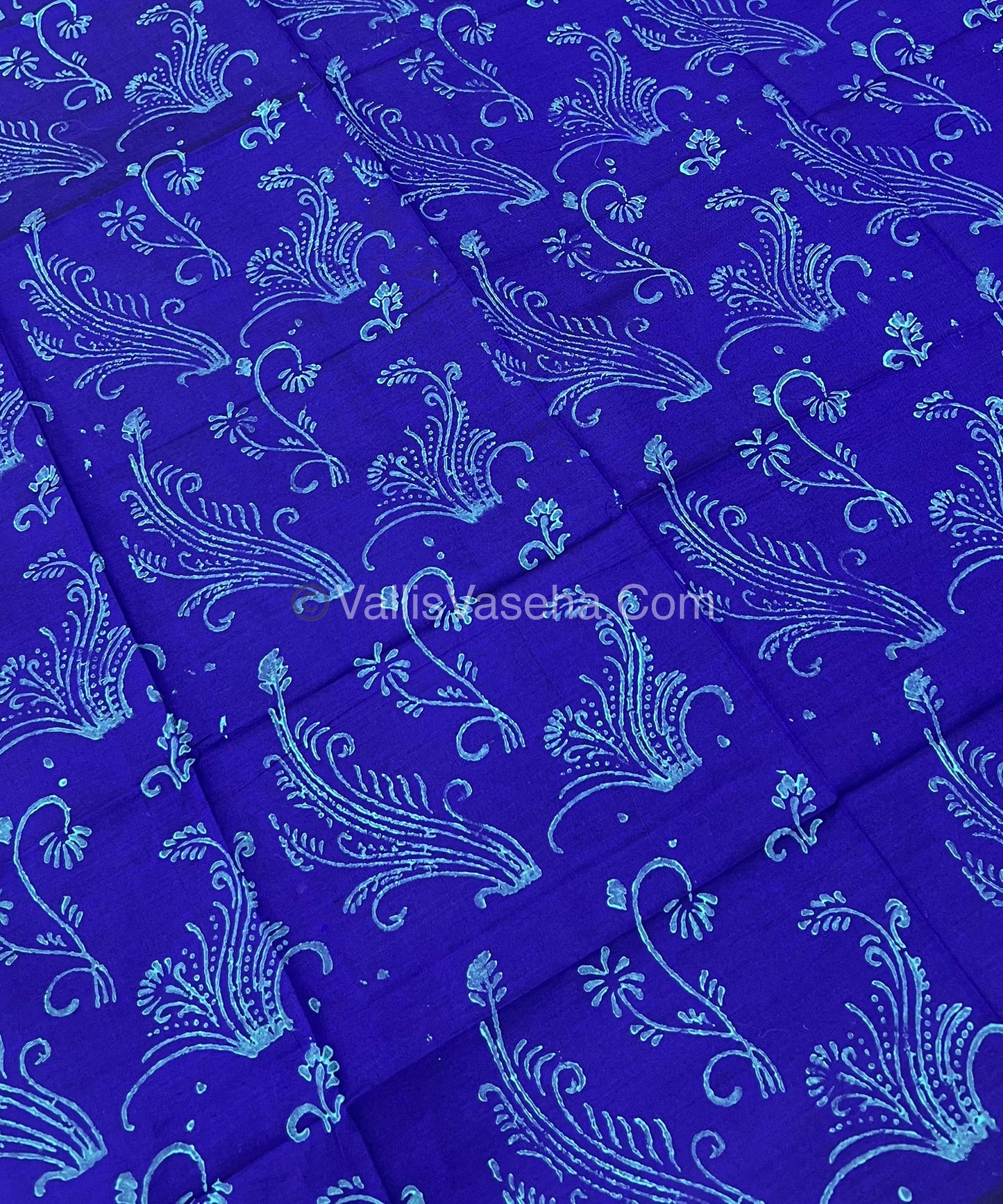 South Mixed Cotton - Mirror Work Embroidery - Green With Violet - VVPCM002