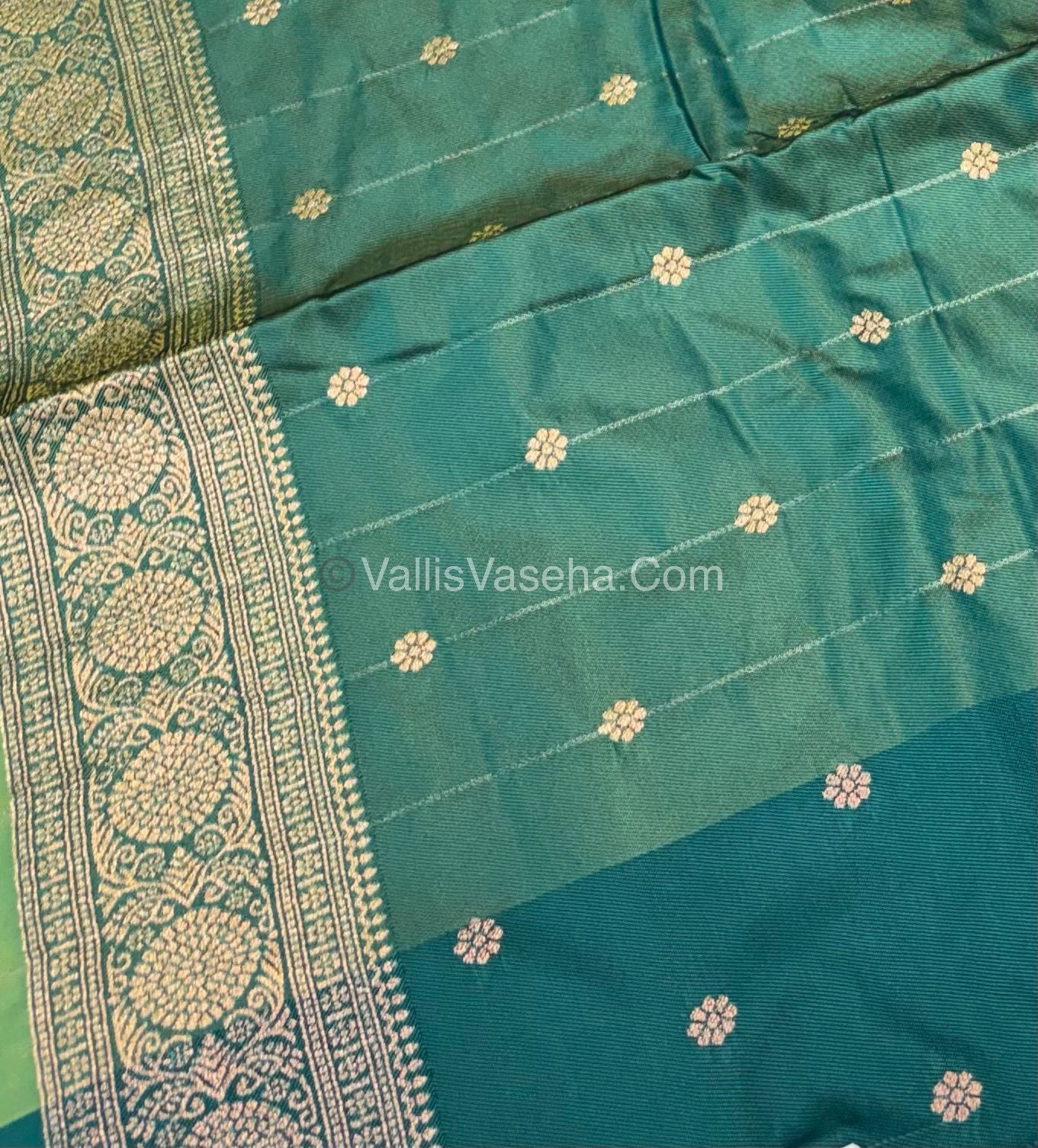 Semi Soft Silk - Dual Tone Shade With Green Combo -VVSSS028