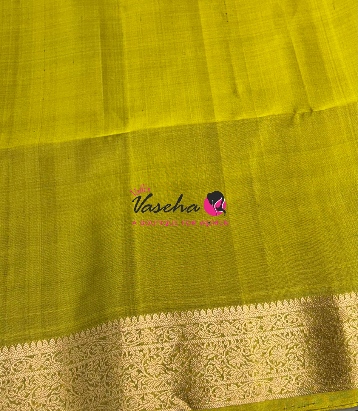 Pure Soft Silk Saree - Maroon With Green - Velum & Mayilum - Kanchi Border - VVPSS015