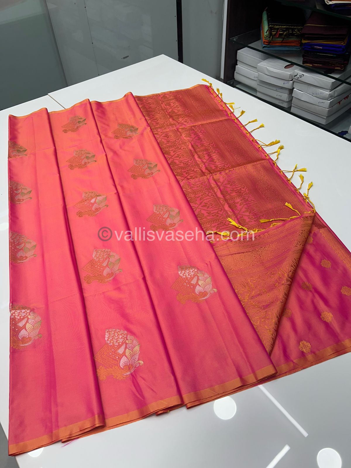 Semi Soft Silk - Border less - Peachish Pink Shade -VVSSS007