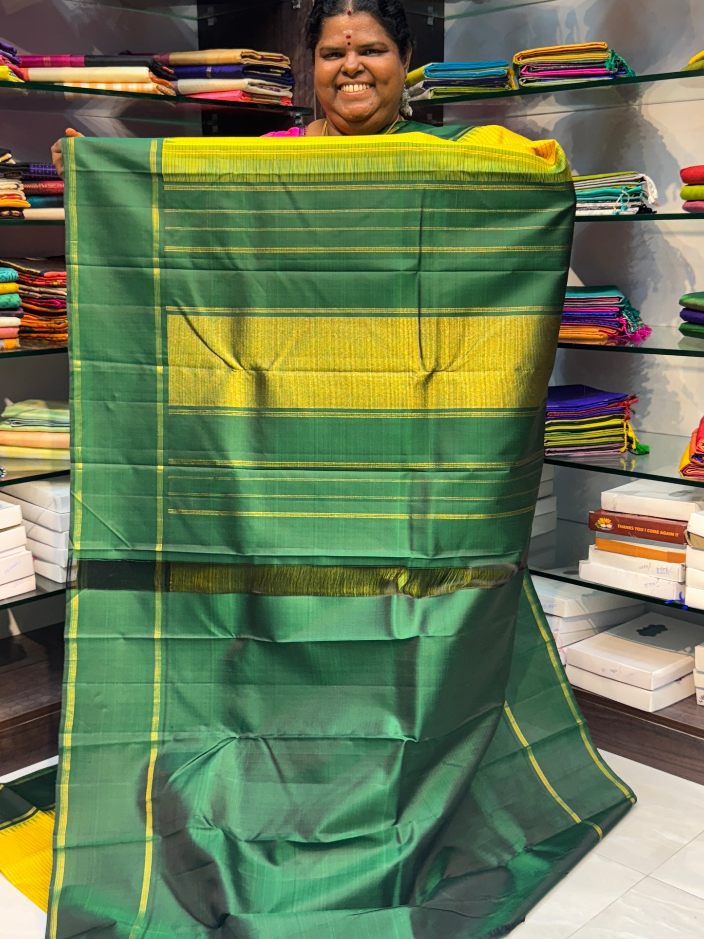 Pure Kanchipuram Silk Saree - Lovely Yellow and Green - Thalampoo - Retta Petta Border - VVPS006