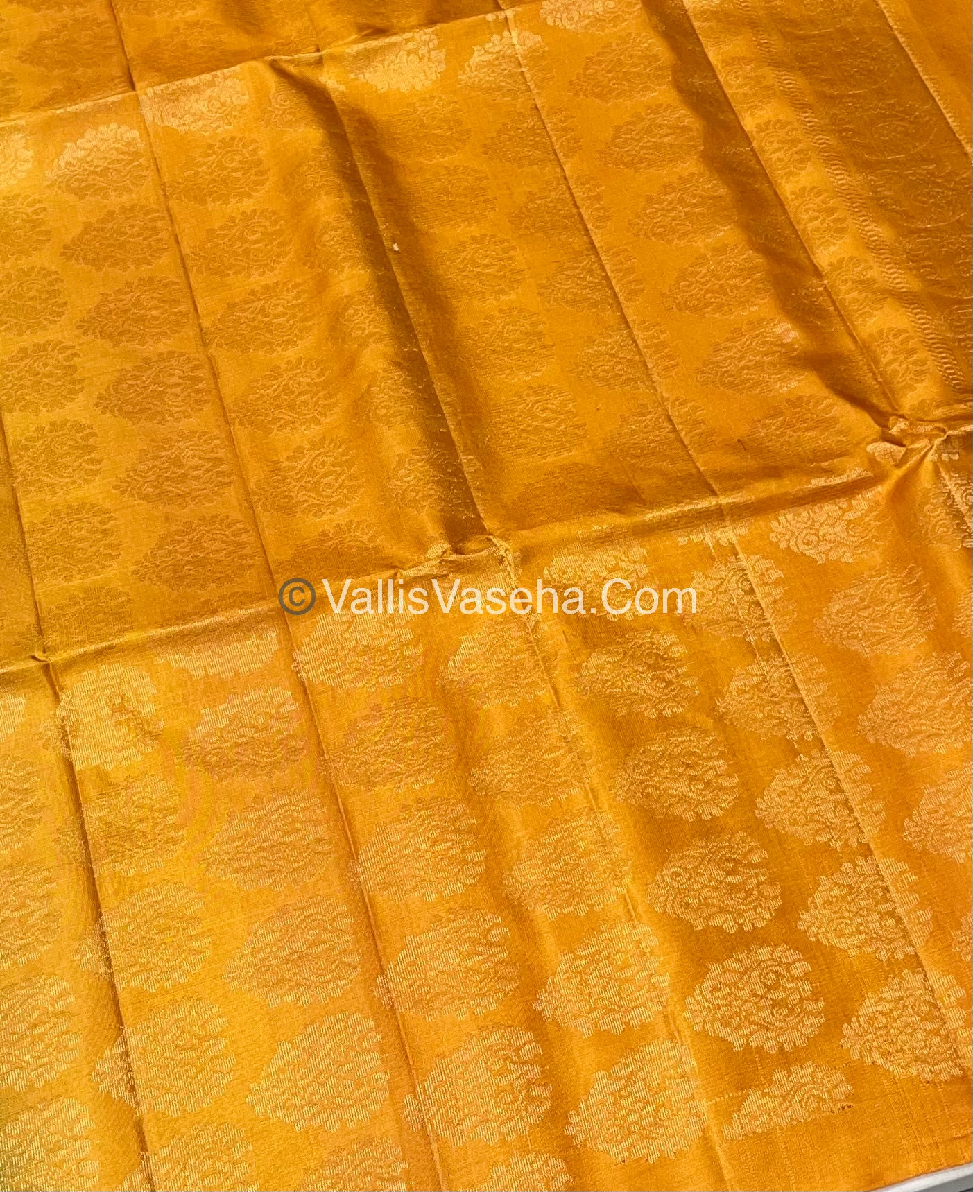 Pure Soft Silk Saree - Light weight - Border Less - VVPSS034