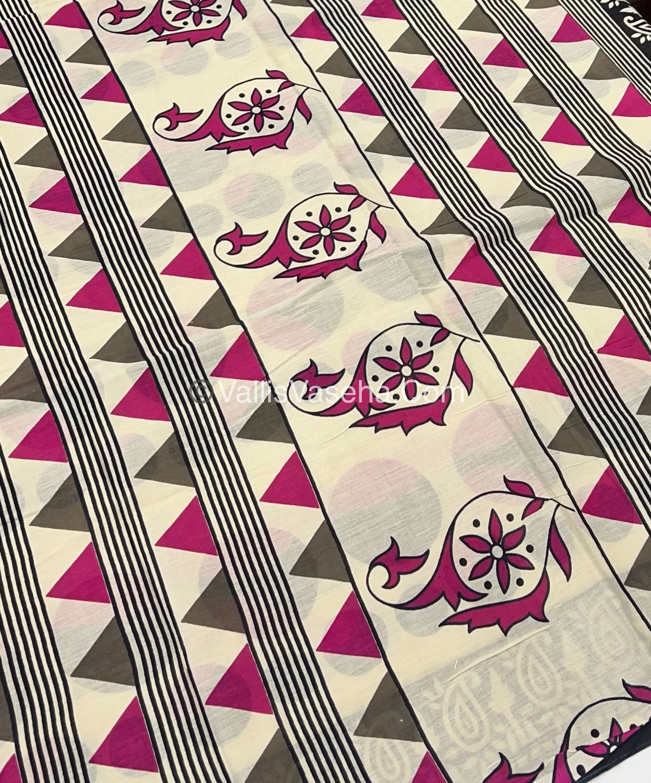 Pure Soft Mul Mul Cotton Sarees - VVMMC002