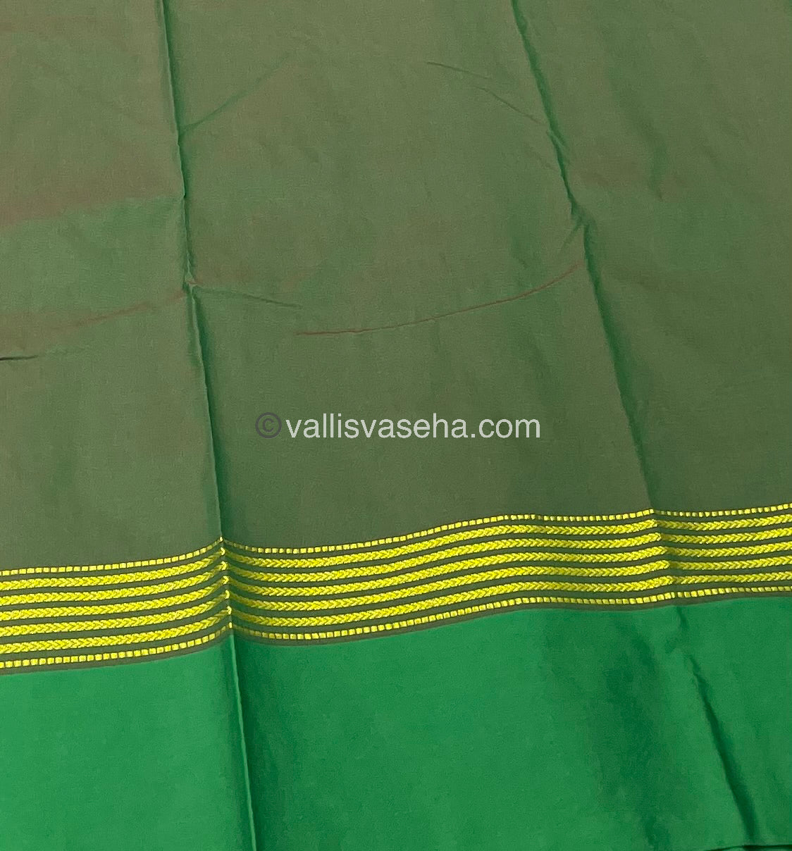 Semi Silk Saree - Kanchi Pattu Style - VVSSS004