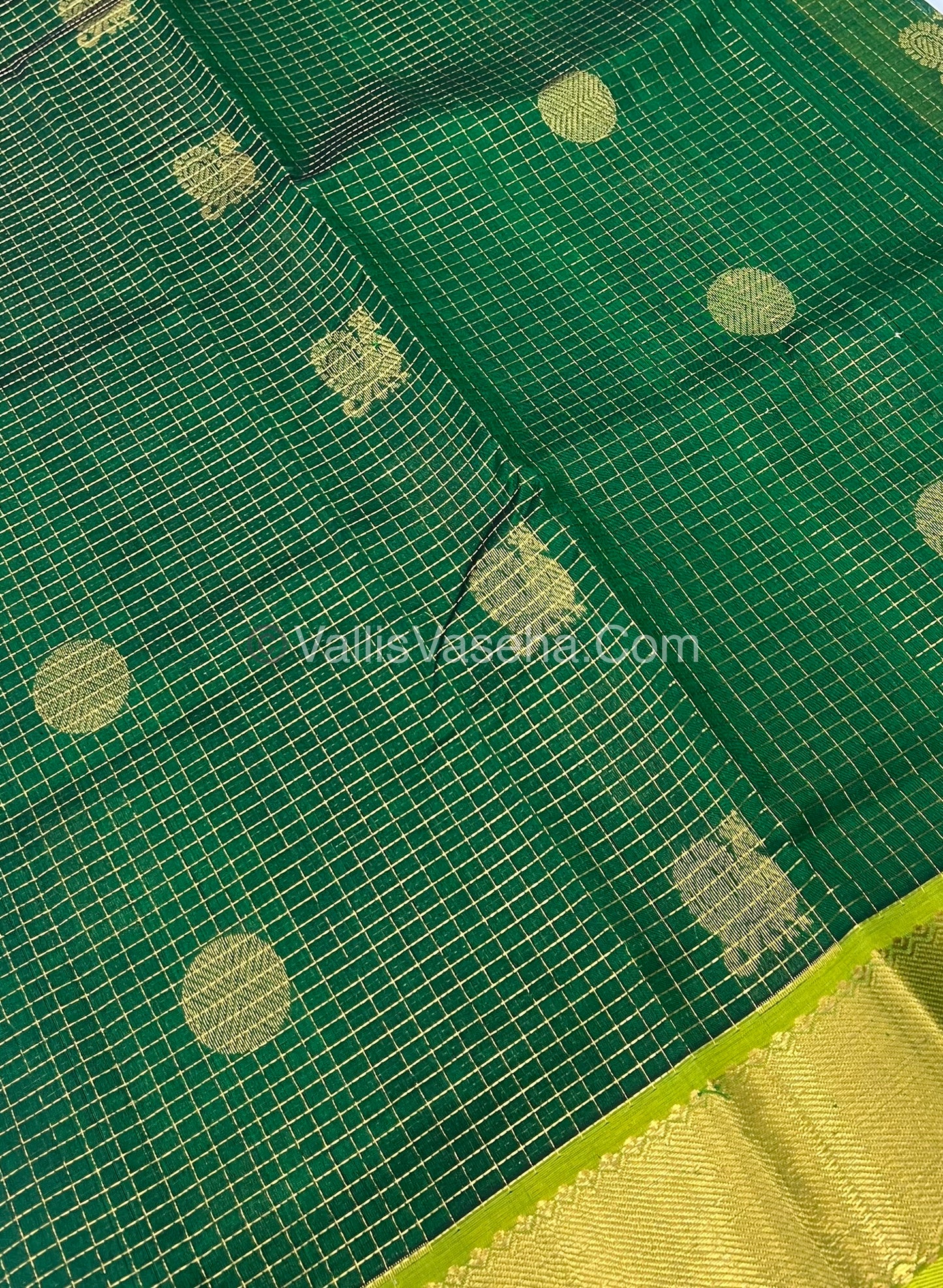 Pure Silk Cotton Saree - Mayil & Chakkaram Design - Green With Lemon Yellow Shade VVMC002