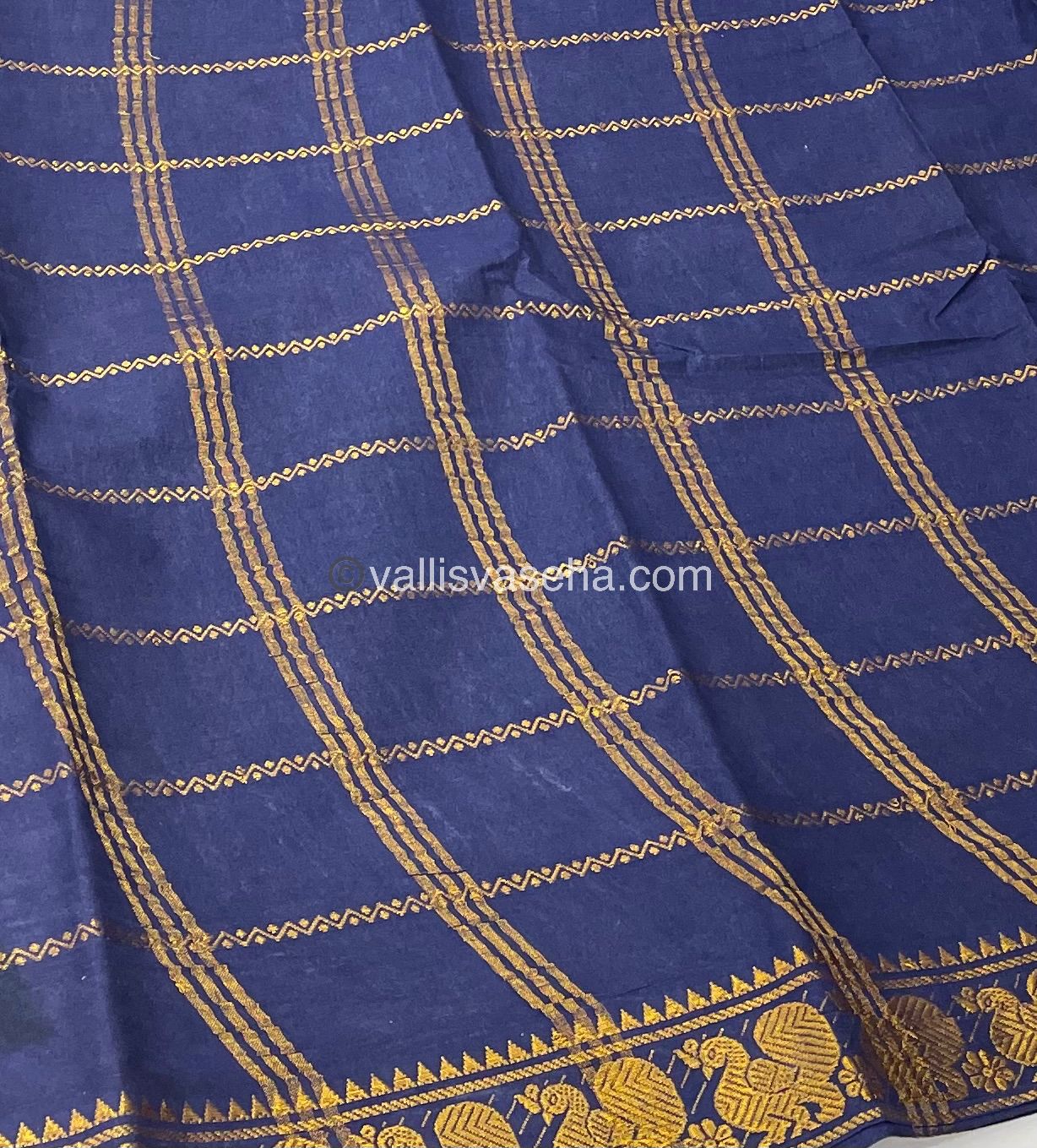 Sungudi Cotton Saree | Velthari Design - Peacock Green with Navy Blue Shade - VVSCV001