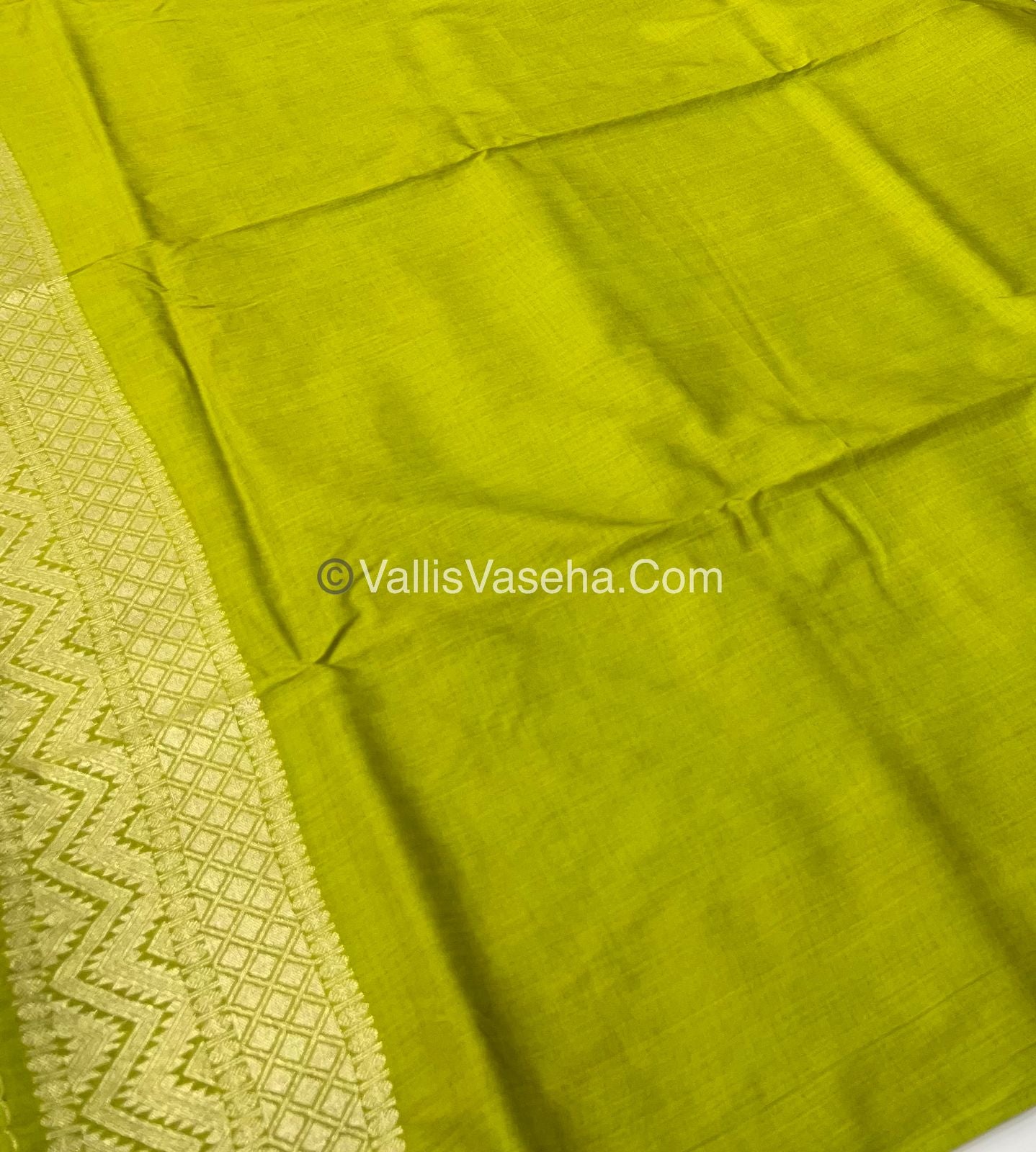 Banarasi - Heritage Silk - Semi Kathan Silk - Mehndi Green Shade - VVBHS005