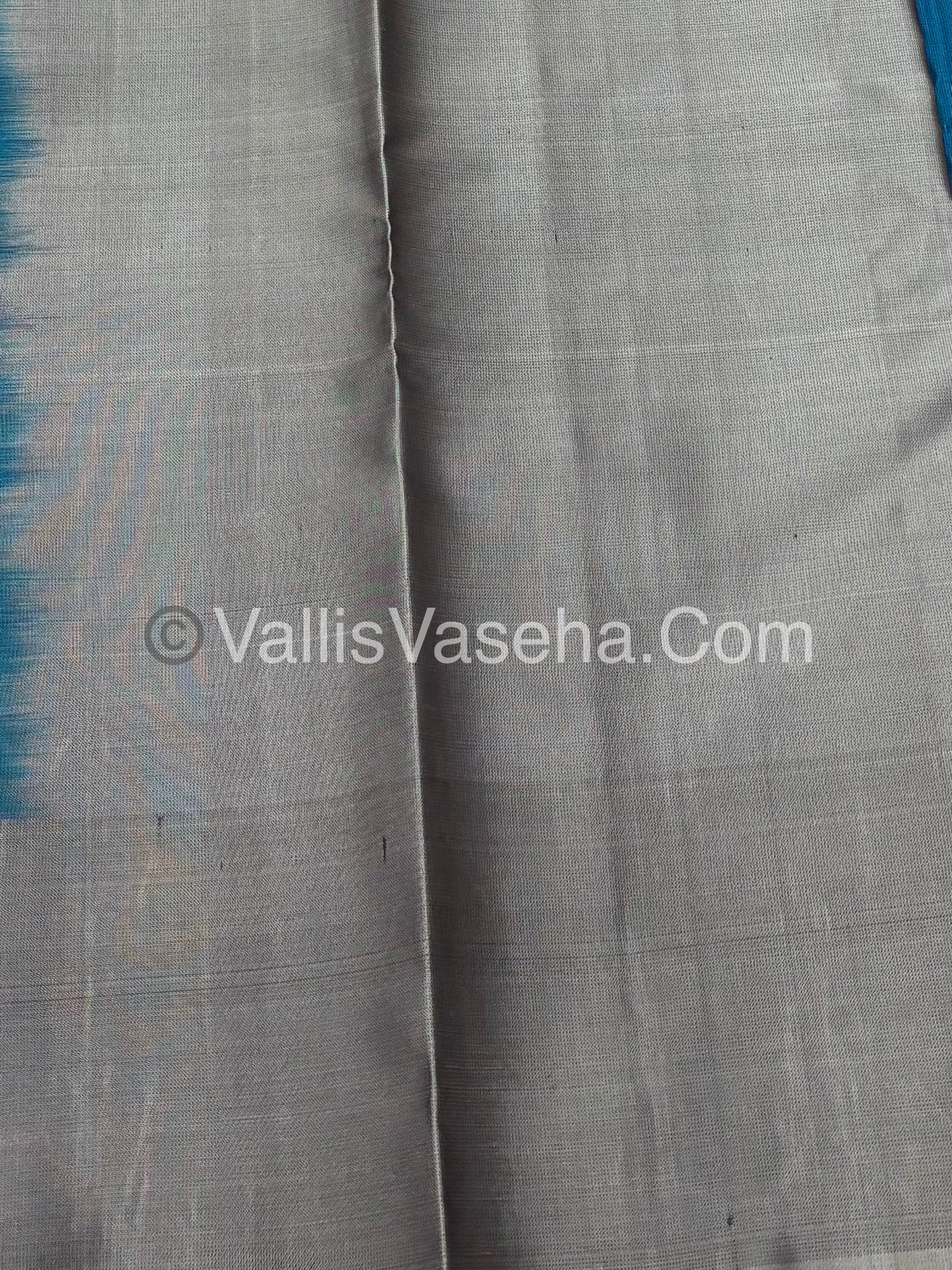 Half Mix - Pure Soft Silk Saree - VVPSS075