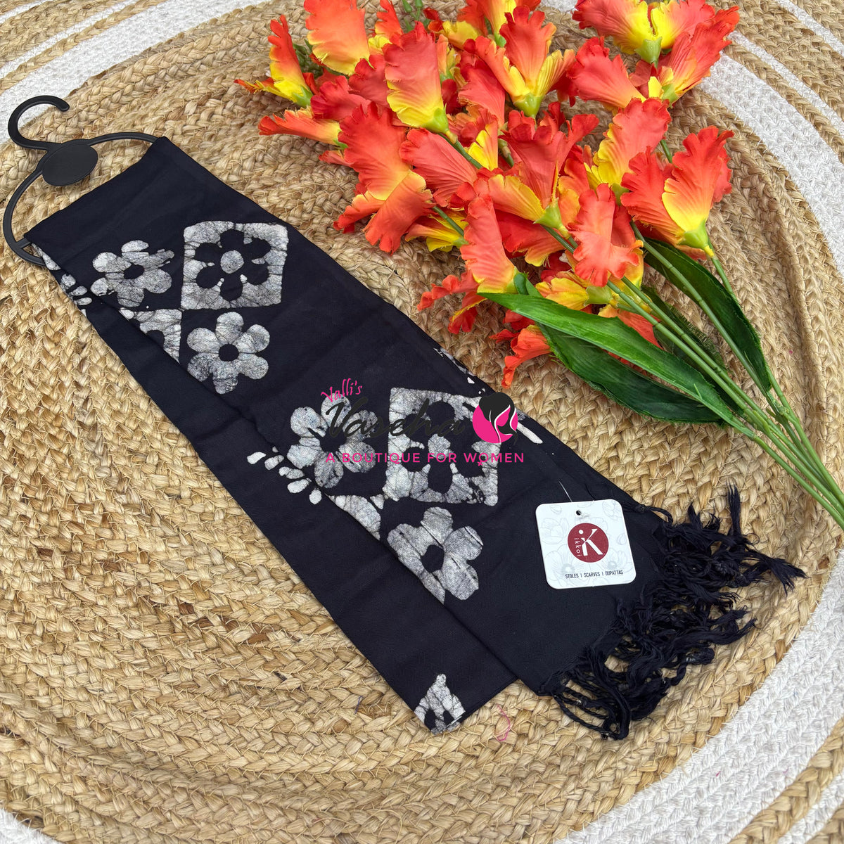 Stoles & Dupattas - Batik print - VVSD001